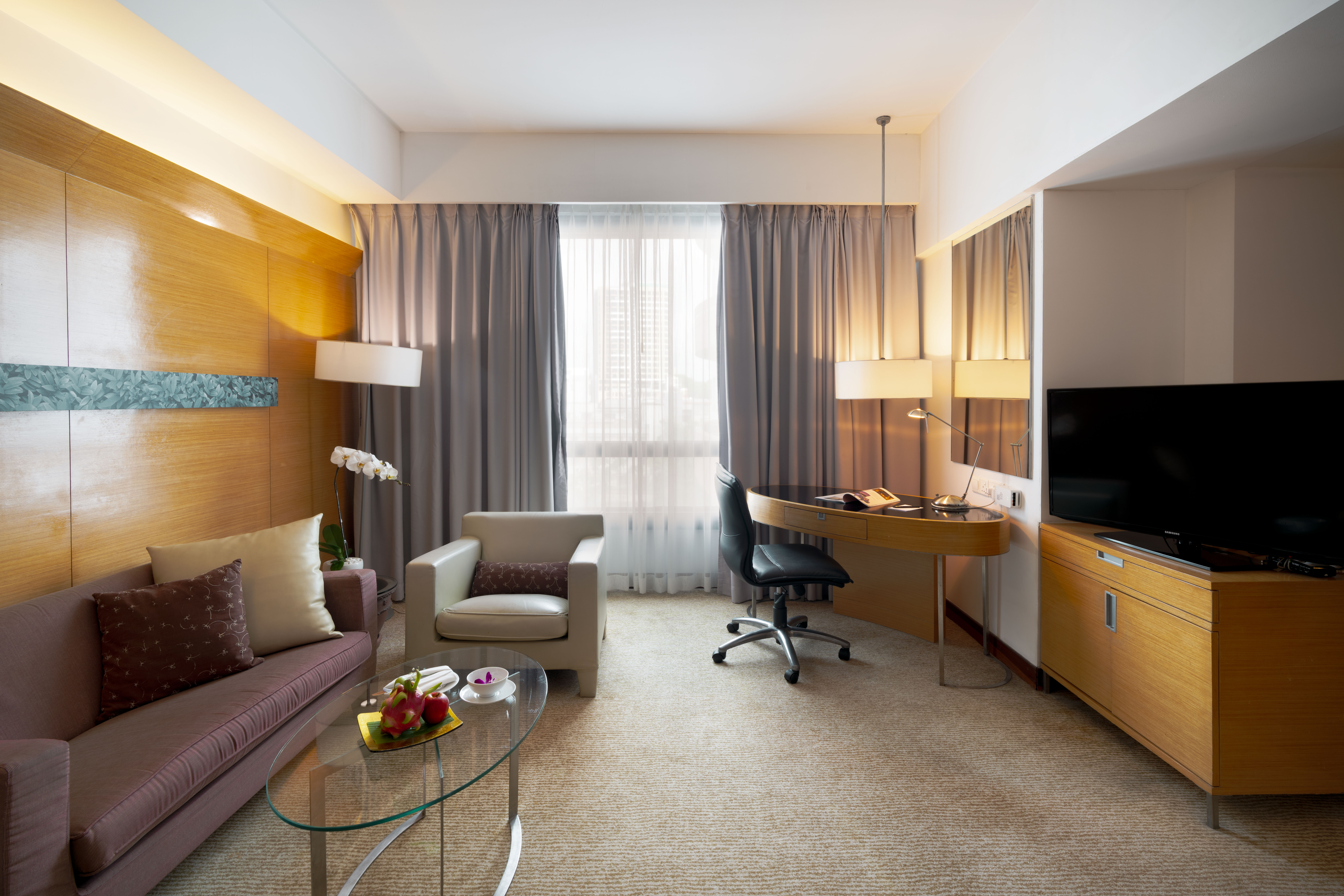 Junior Suite King Size Bed