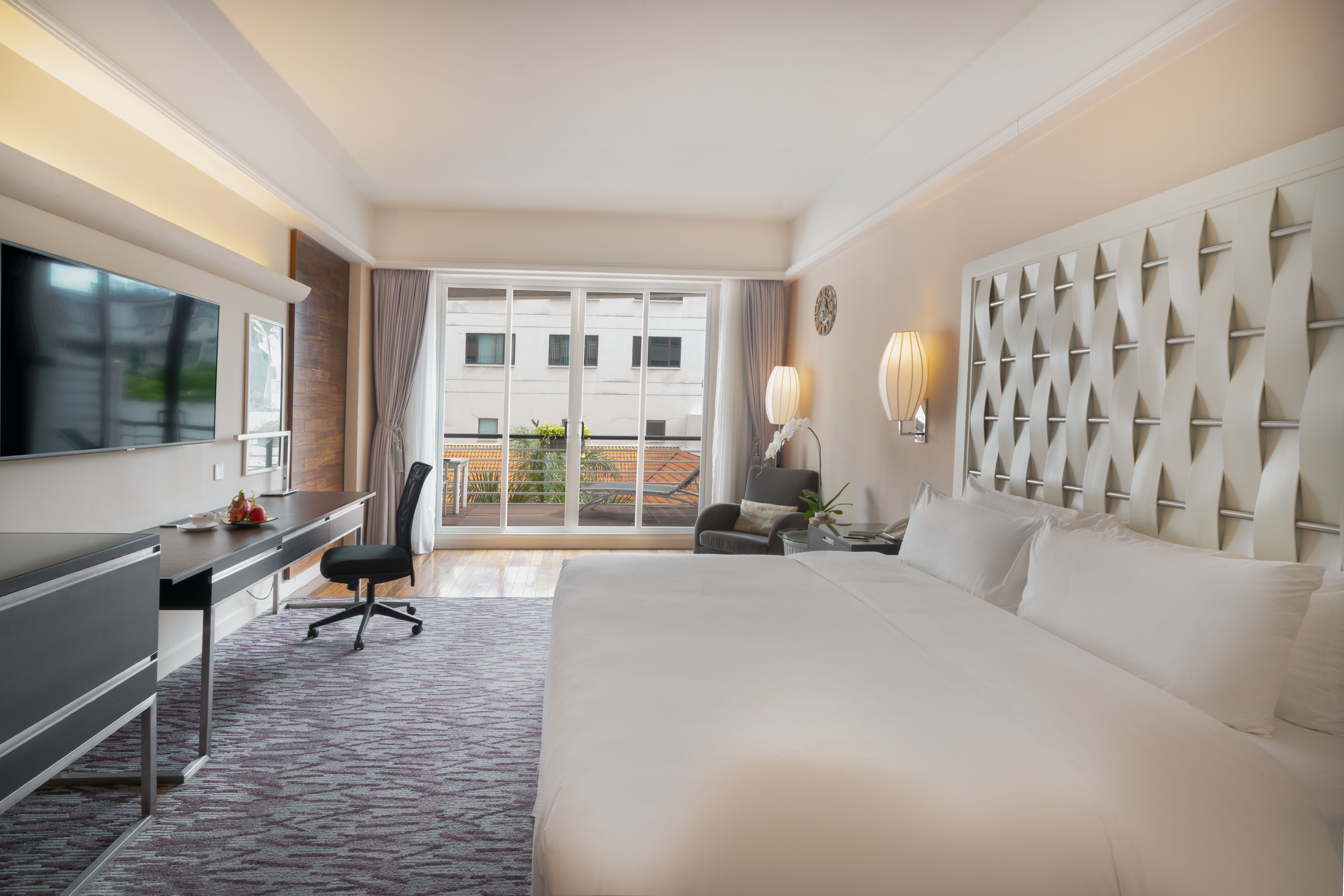 Double Premier King Bed