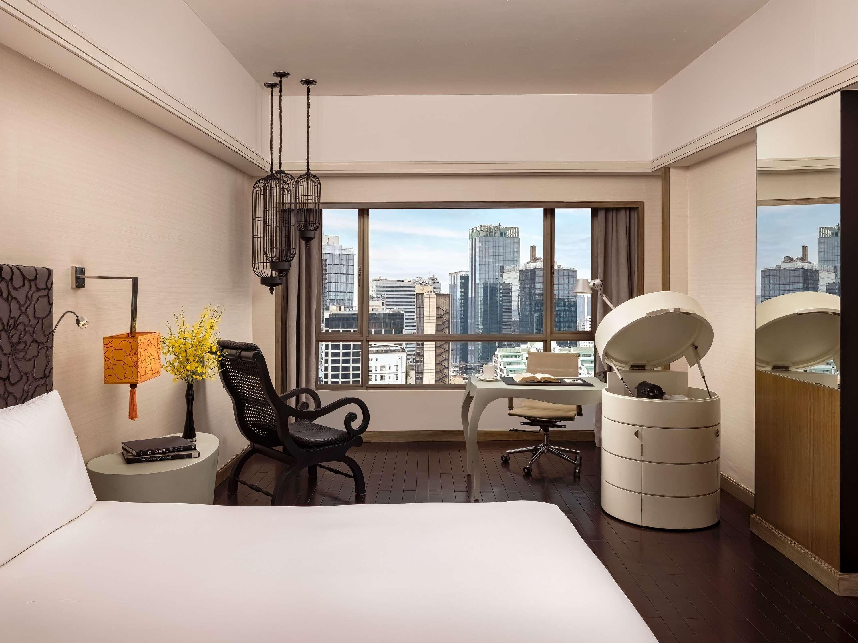 Double Luxury City View