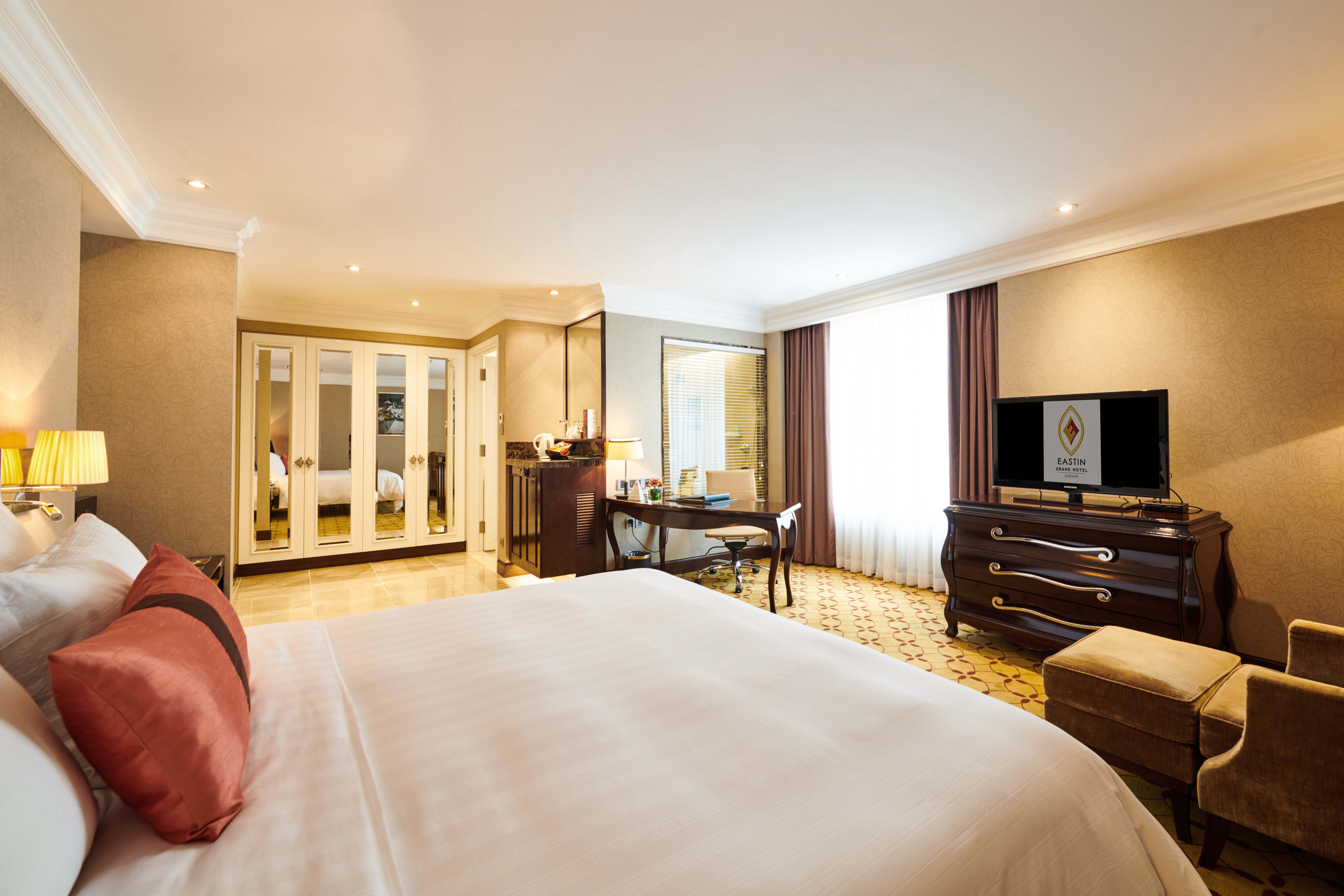 Double Deluxe Premium