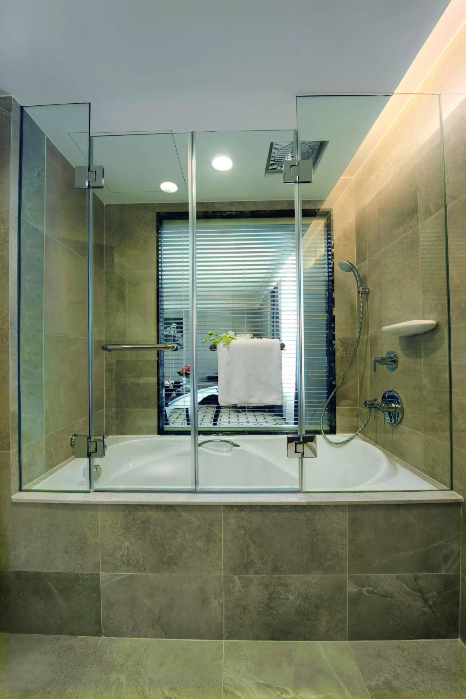 Double Deluxe Premium