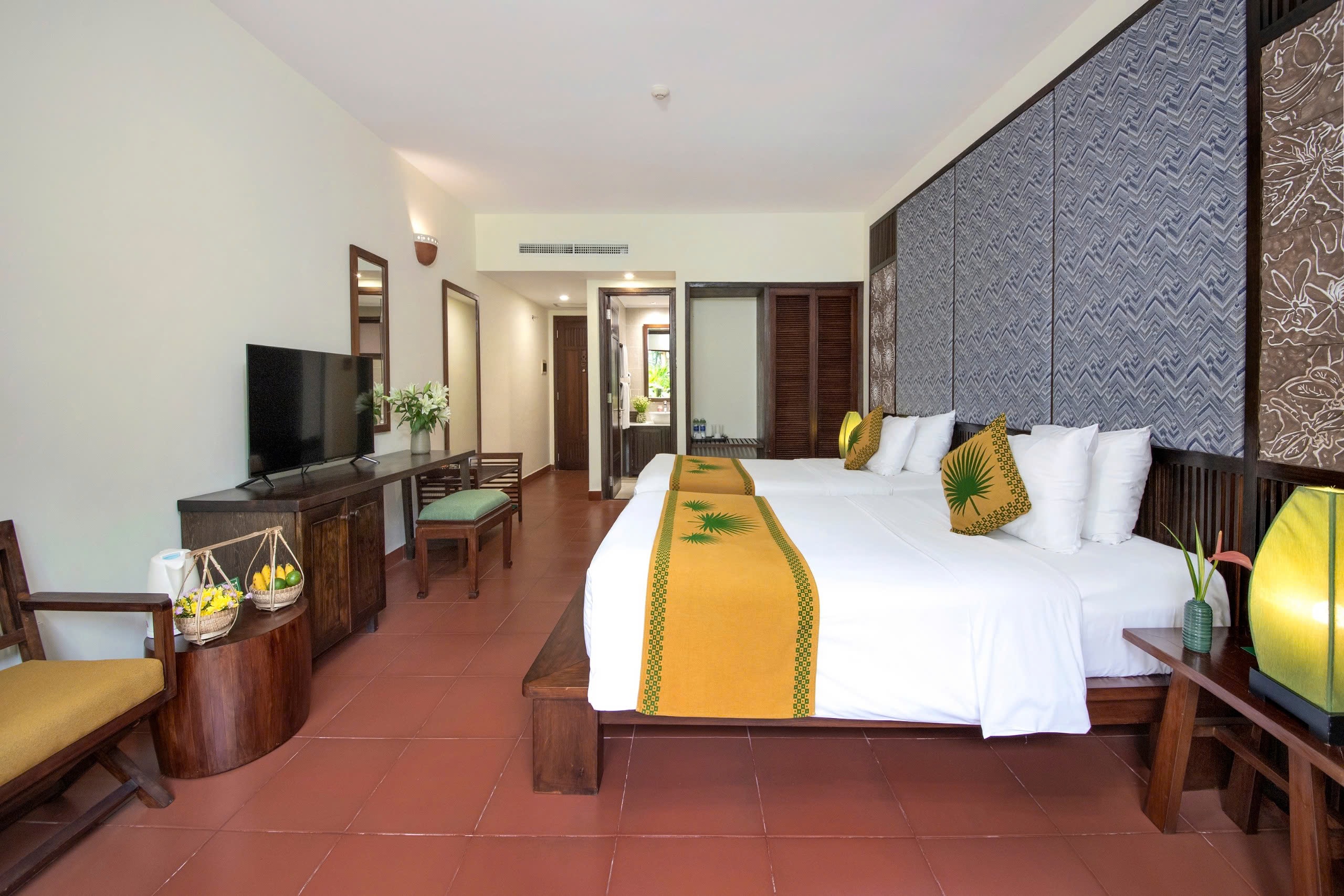 Double or Twin Superior