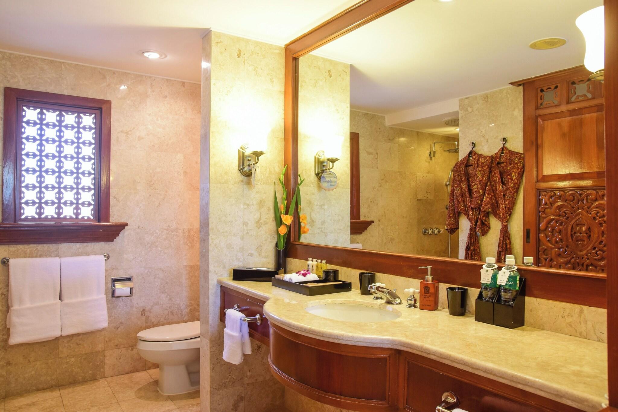 Family Room Garden View