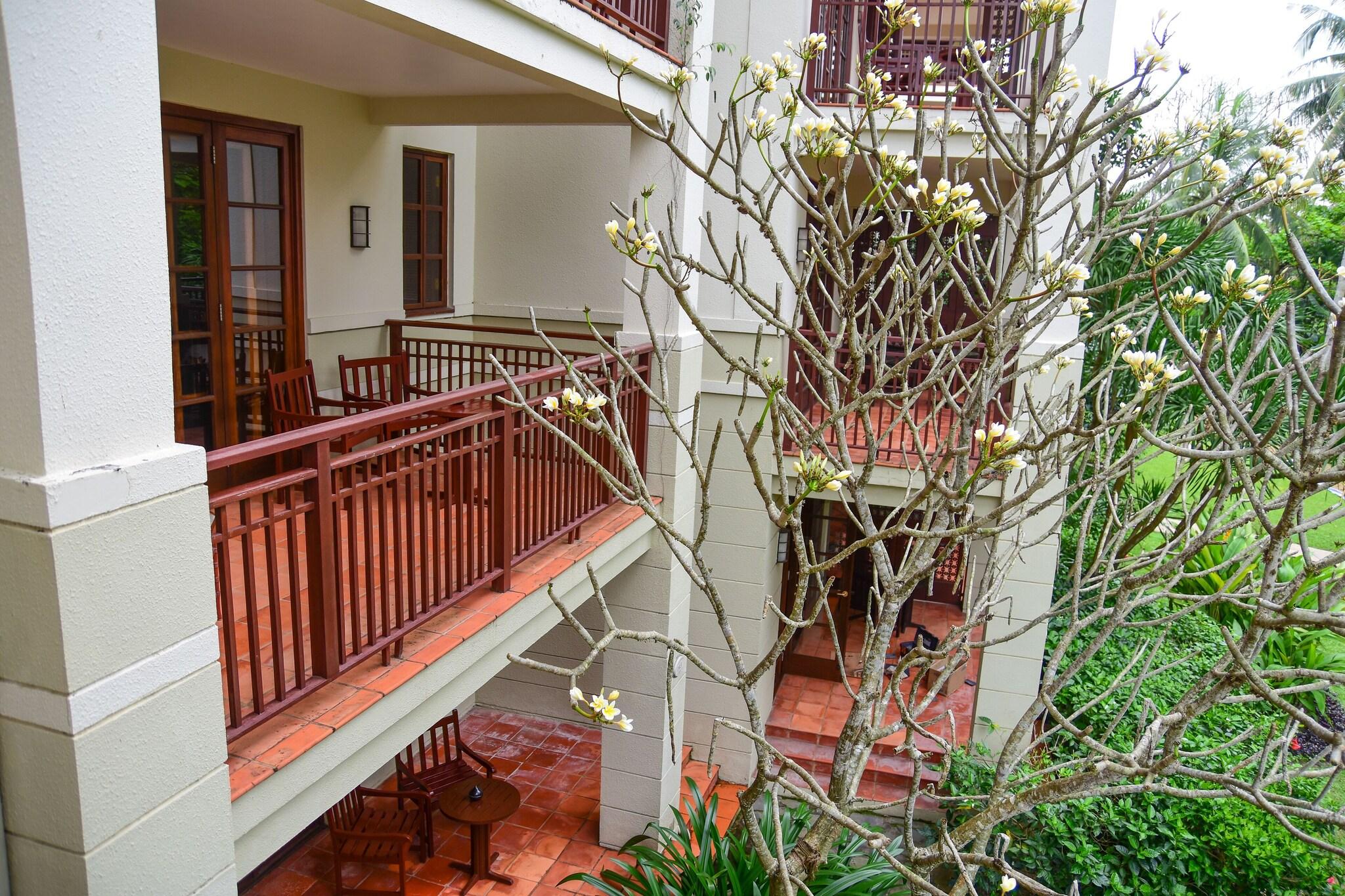 Family Room Garden View