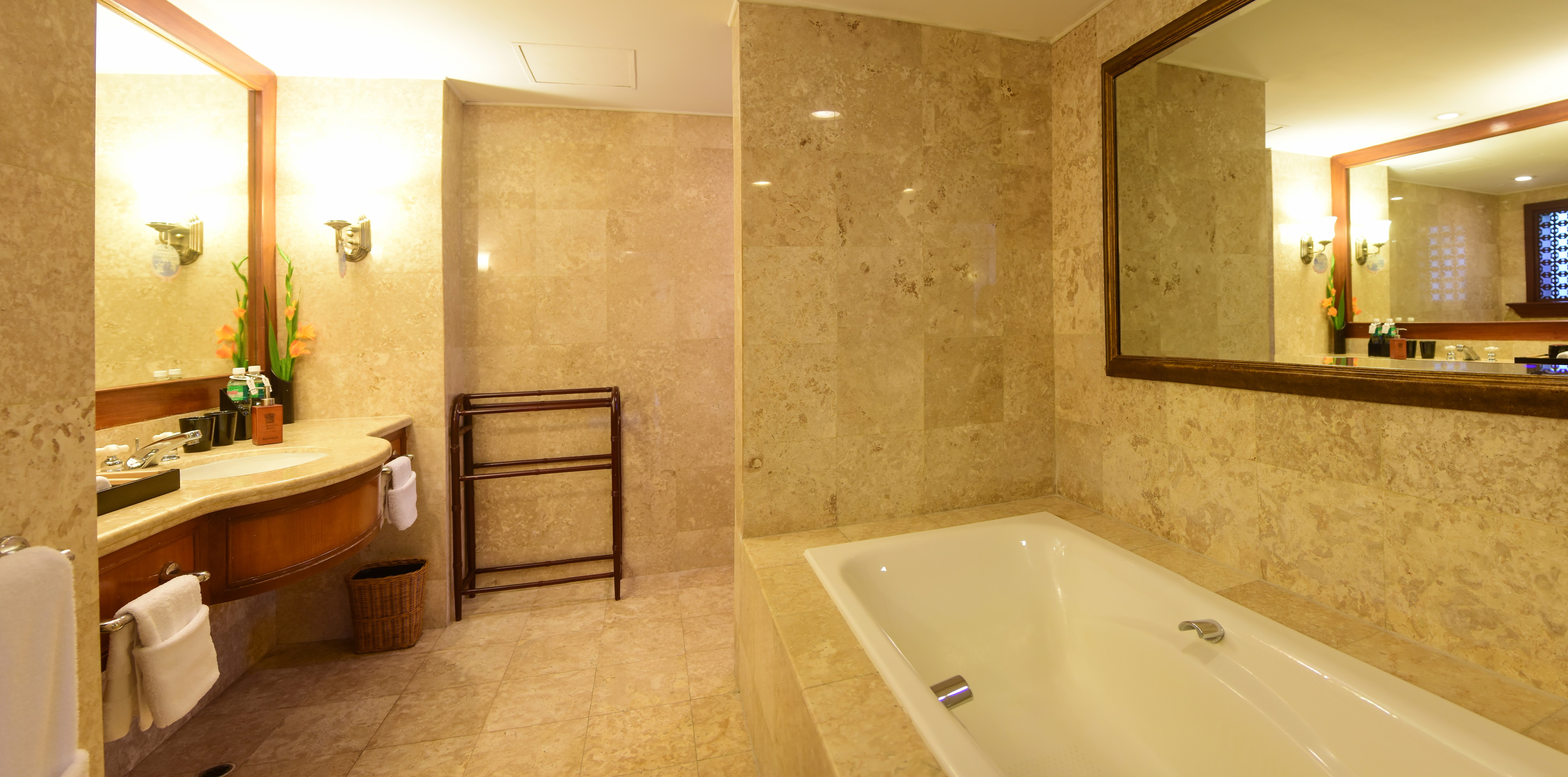 Double or Twin Deluxe Ocean View