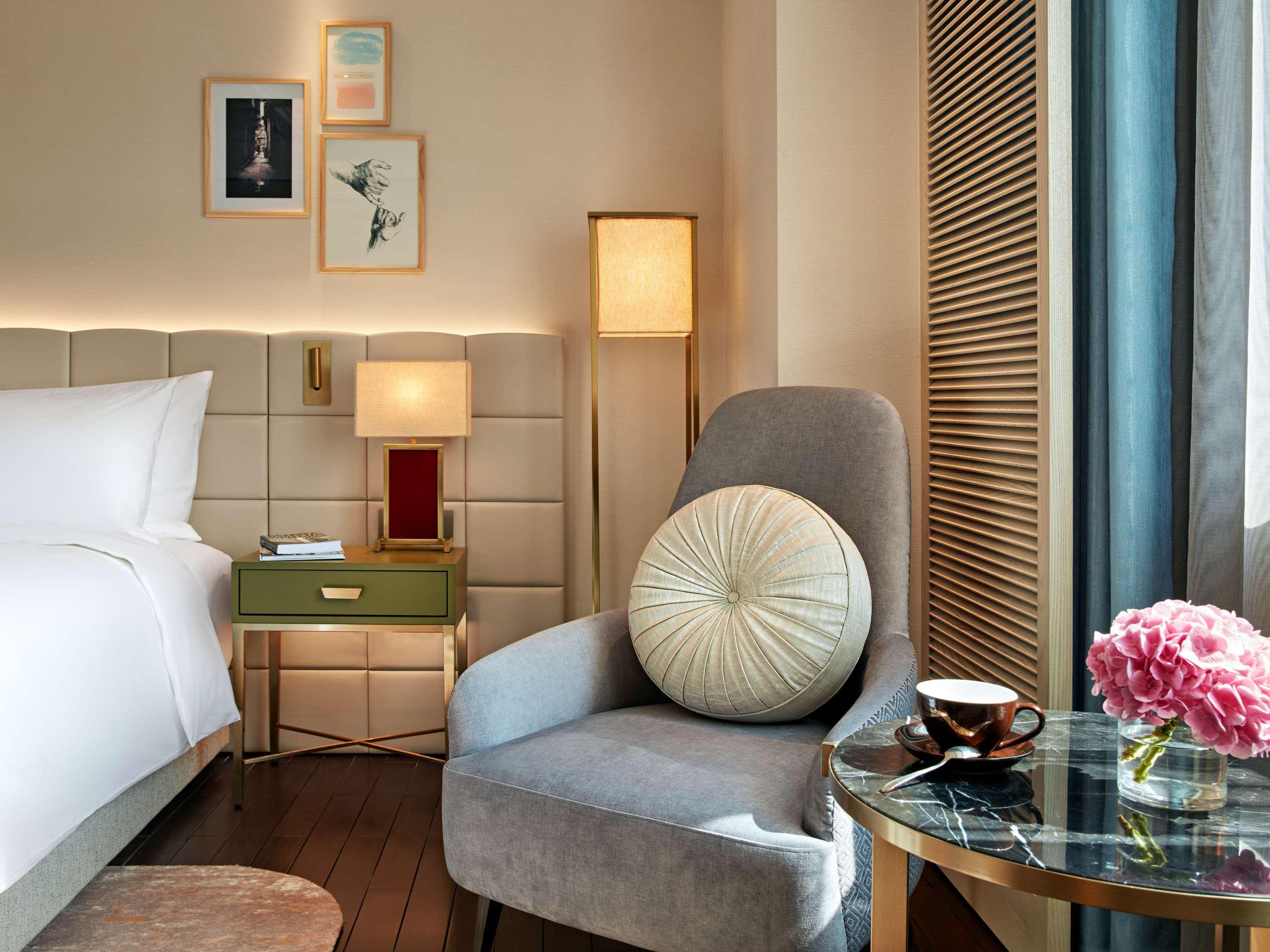 Double Executive King Bed