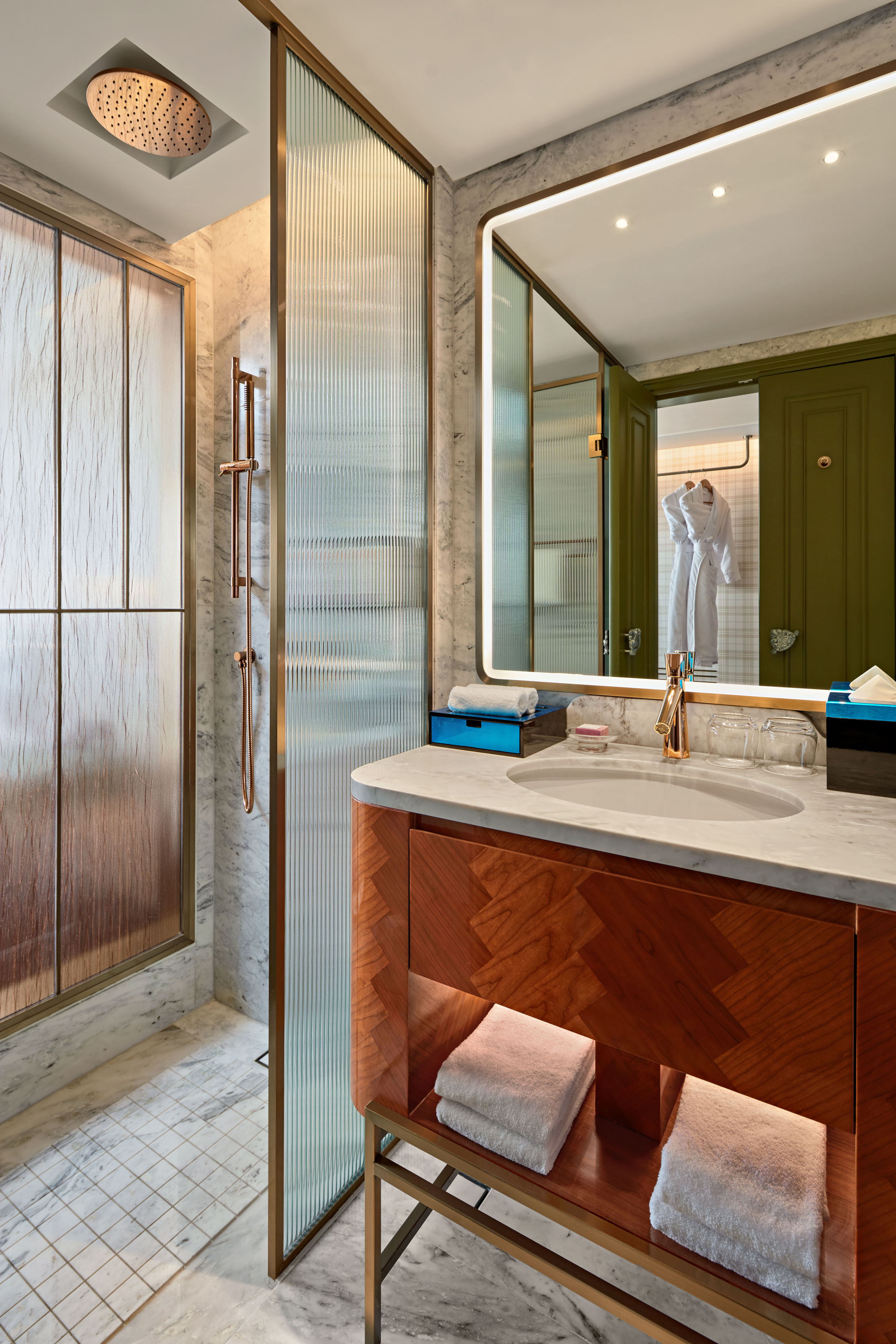 Double Executive King Bed