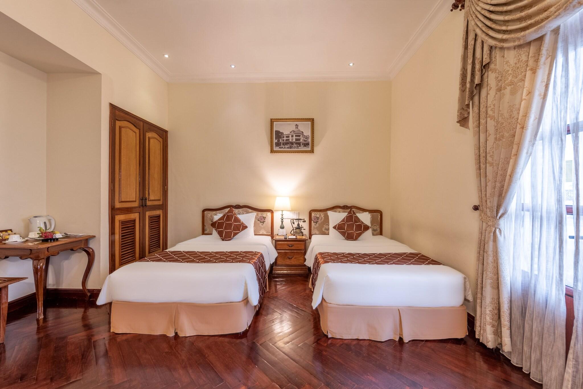 Double or Twin Grand