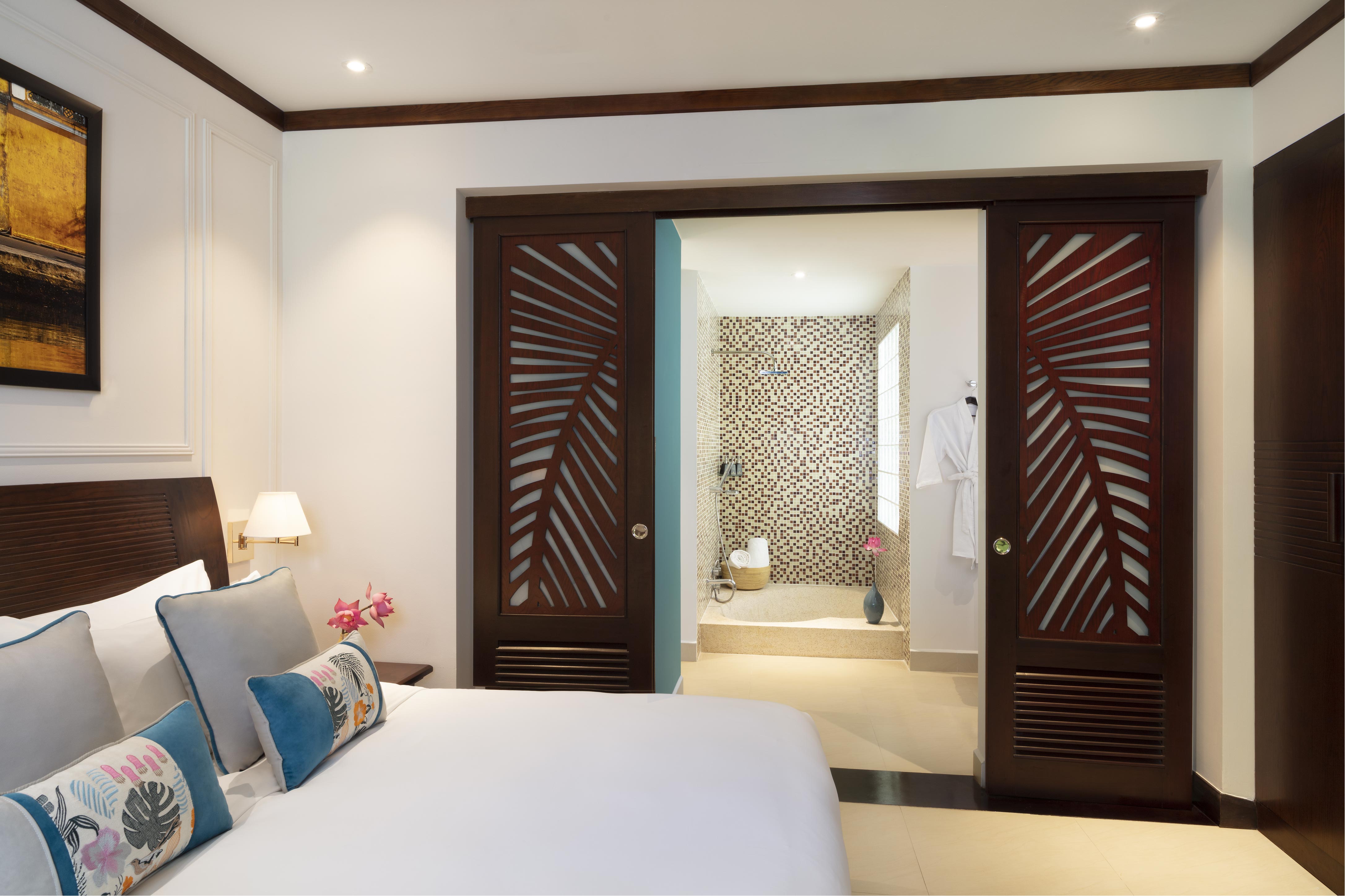 Double or Twin Deluxe with Balcony