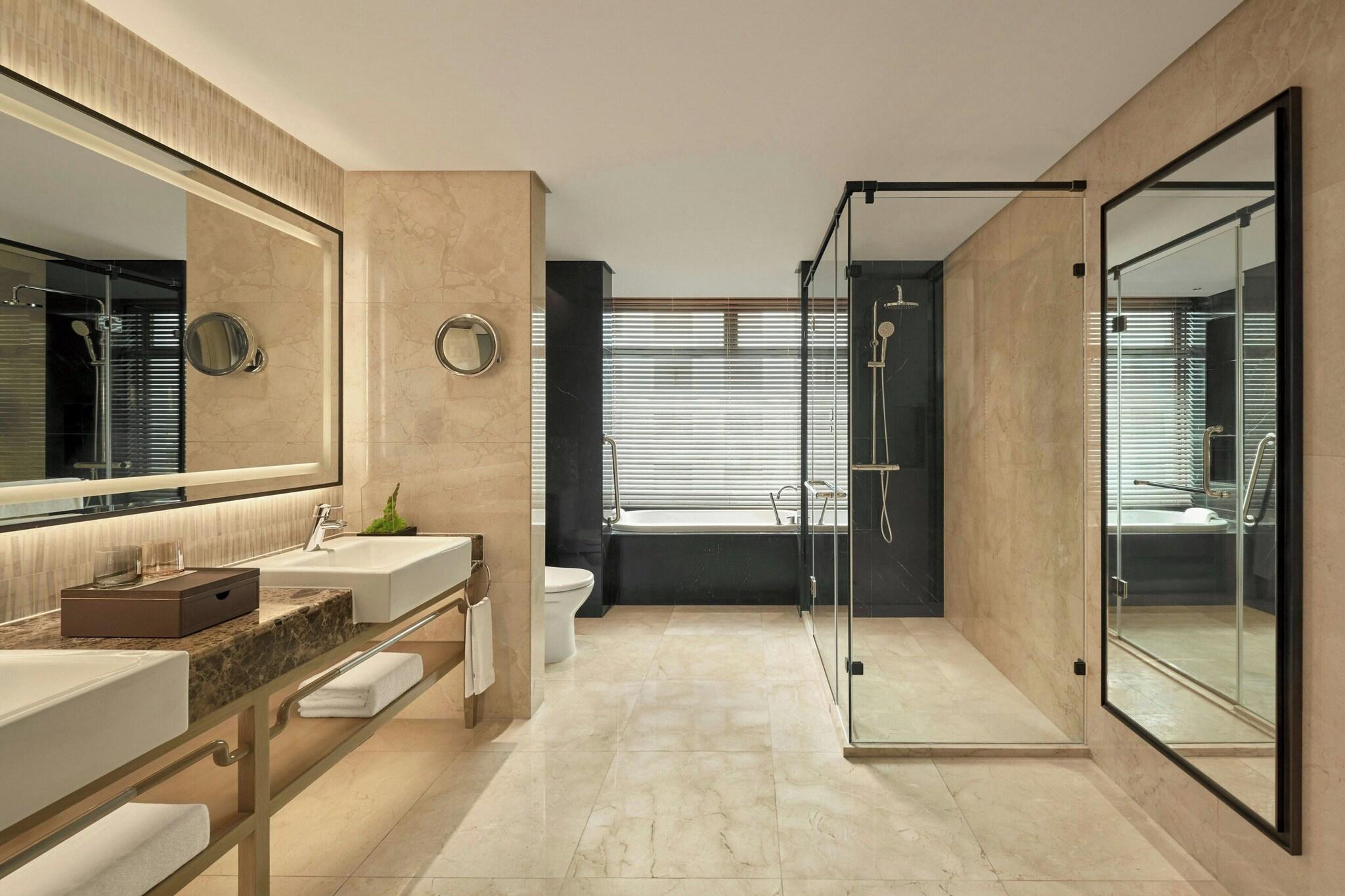 Suite Premier King Bed