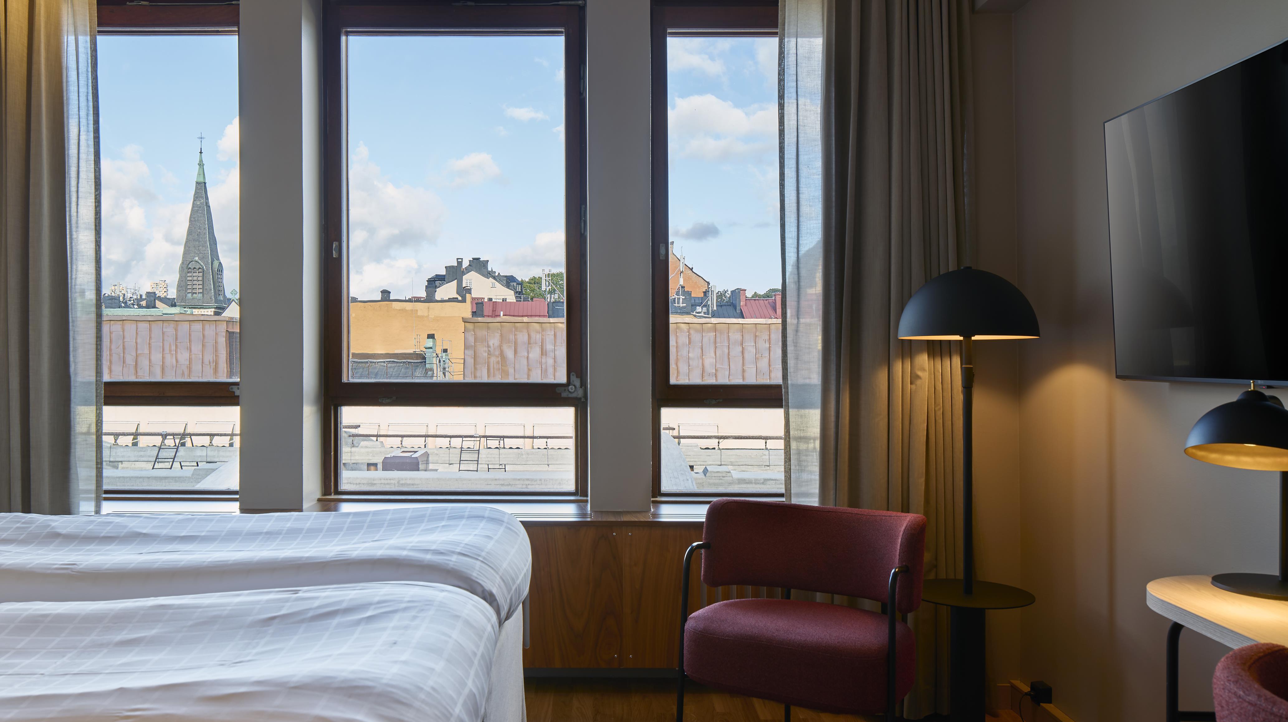 Double King Size Bed