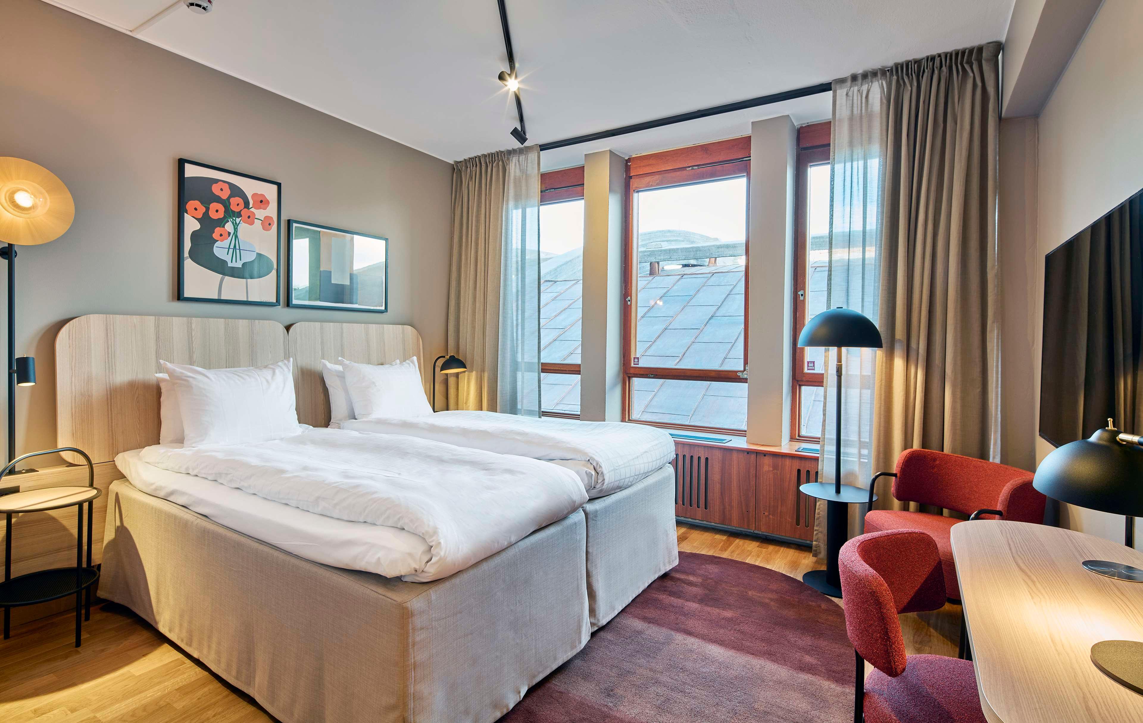 Double King Size Bed