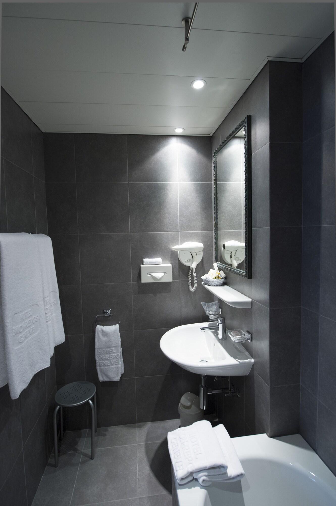 Double Superior King Bed