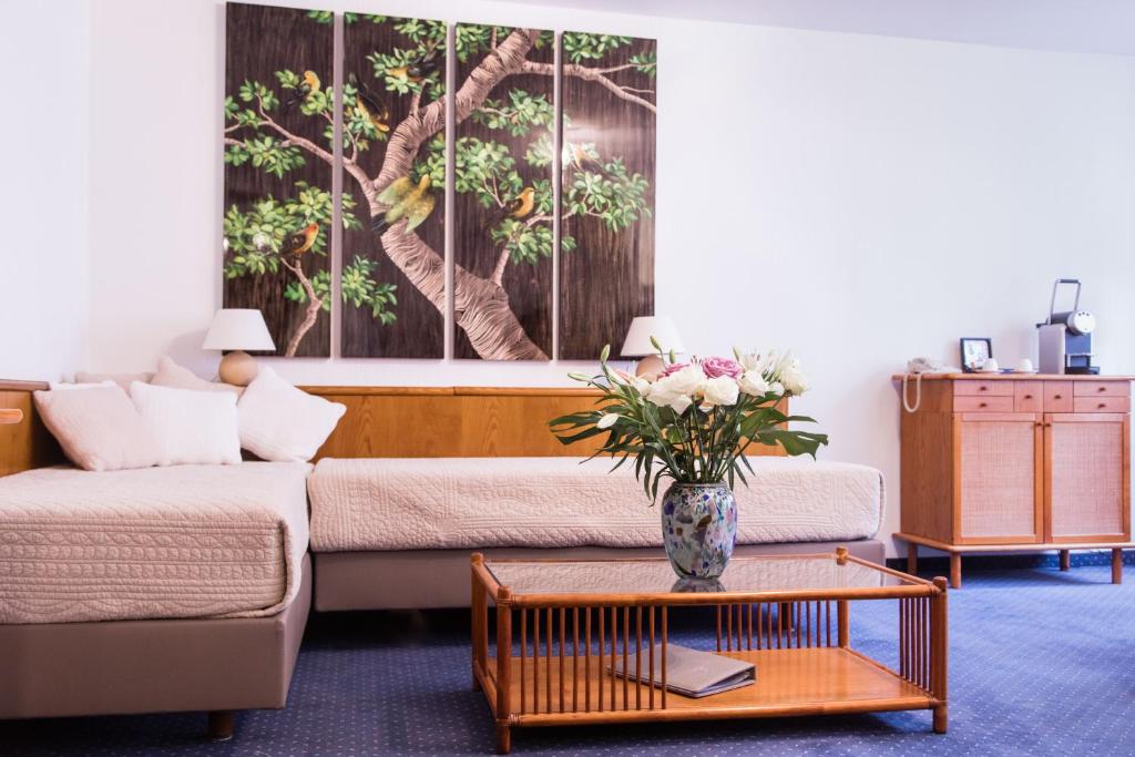 Apartment Capacity 4