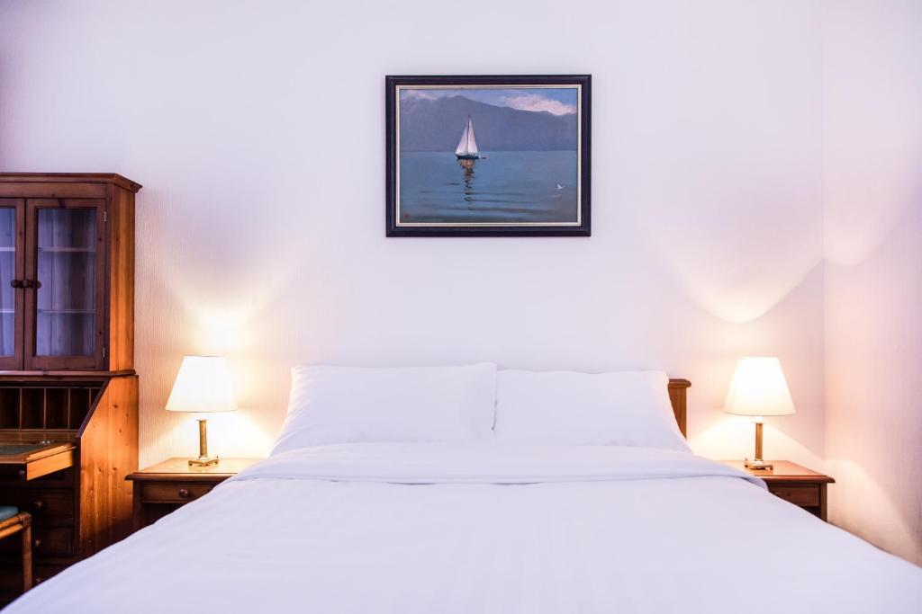 Apartment Capacity 3