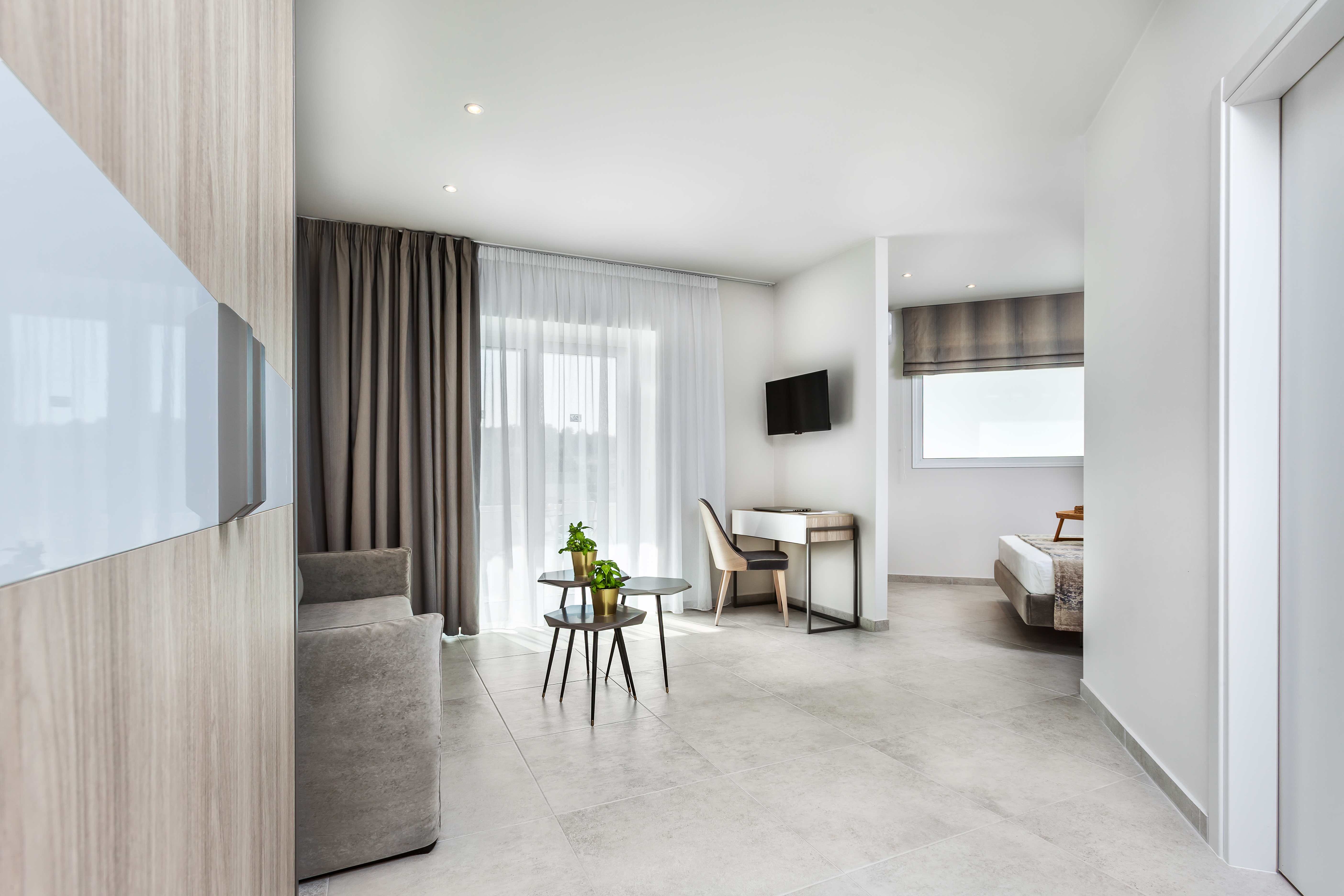 Family Room Executive