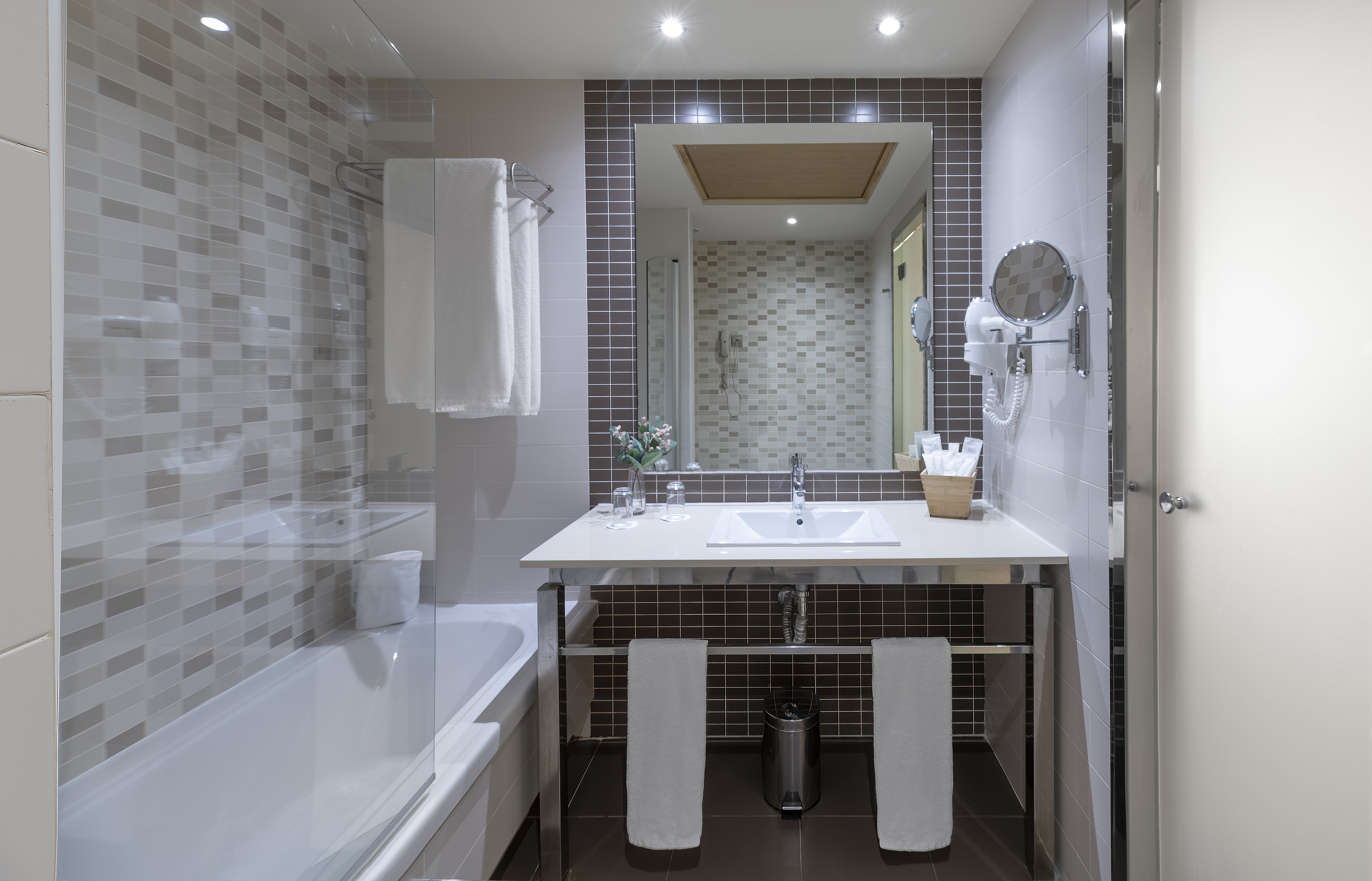 Family Room Side Sea View