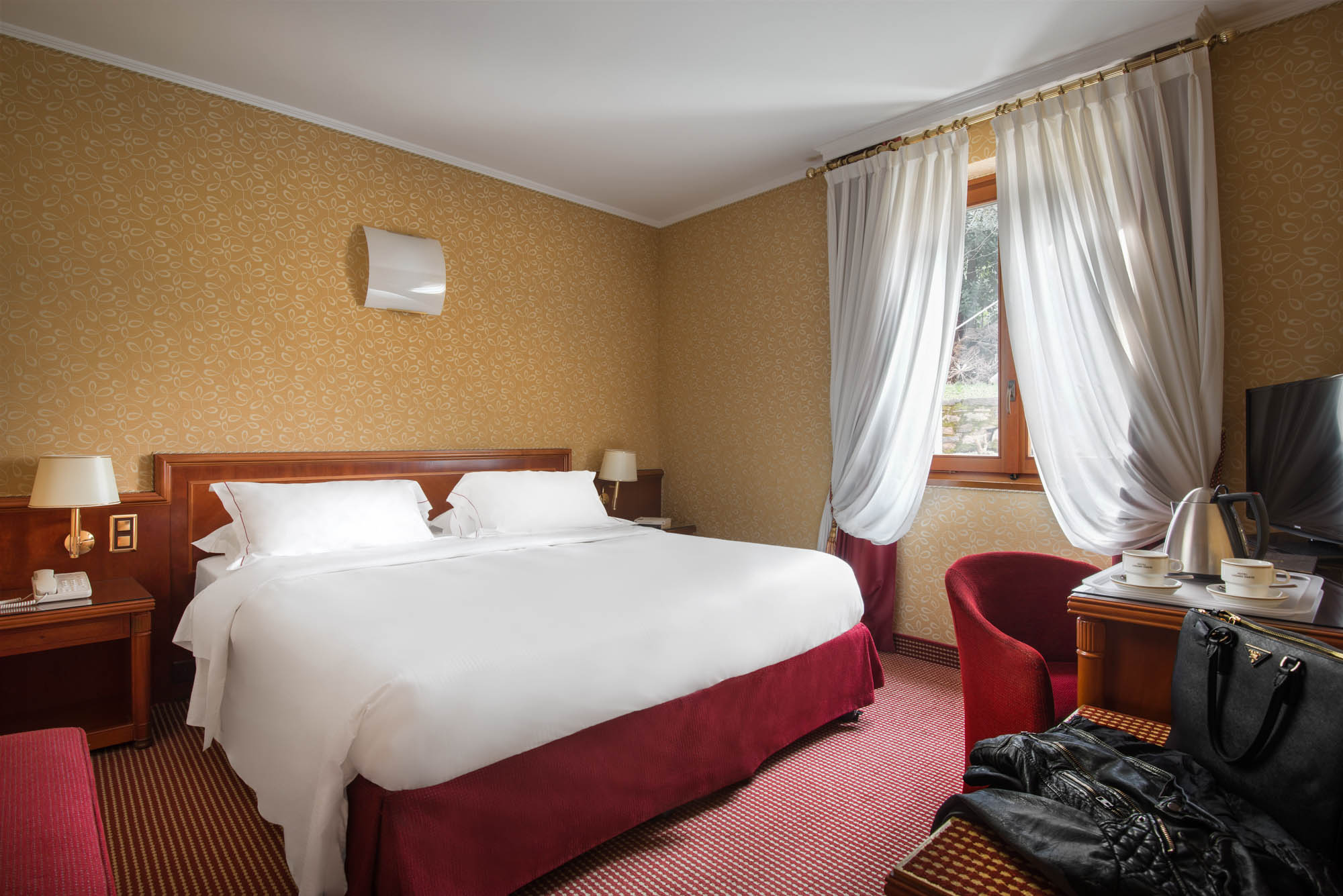 Double or Twin Standard