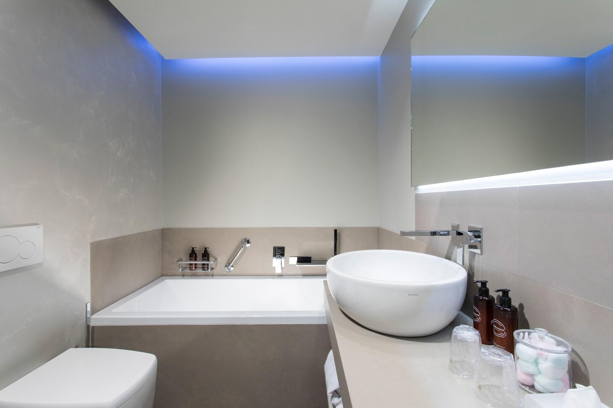 Suite with Double Bed