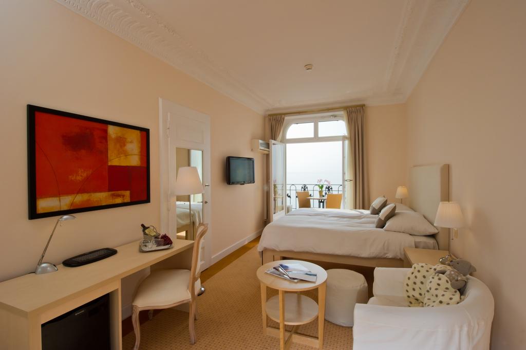 Double Deluxe Lake View