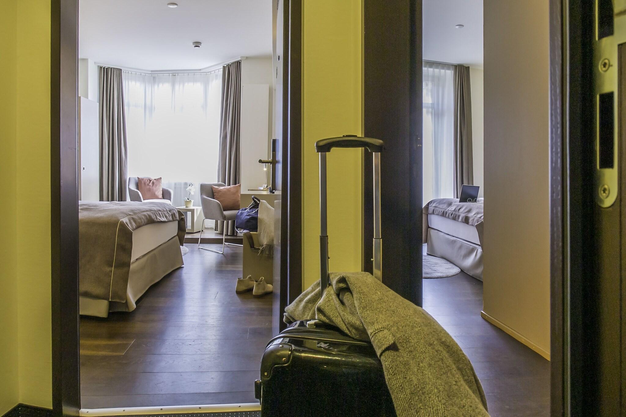 Family Room Two Queen Beds