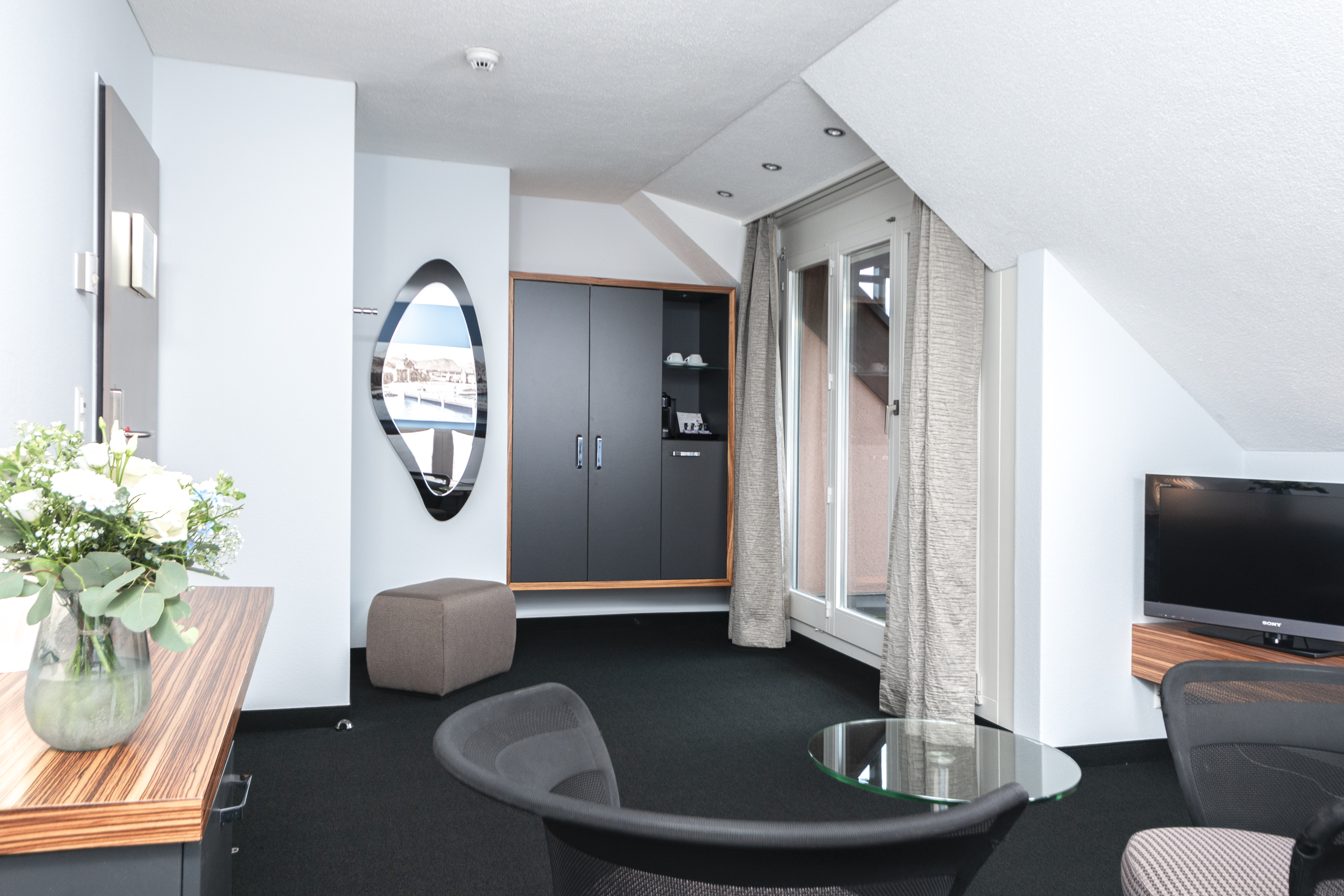 Double Superior Land View