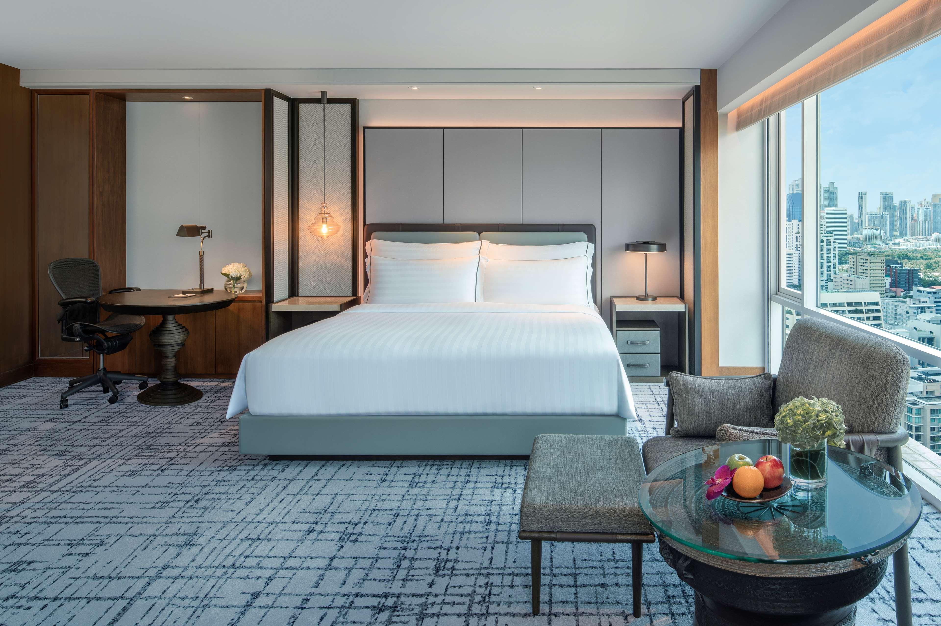 Room Premium King Bed