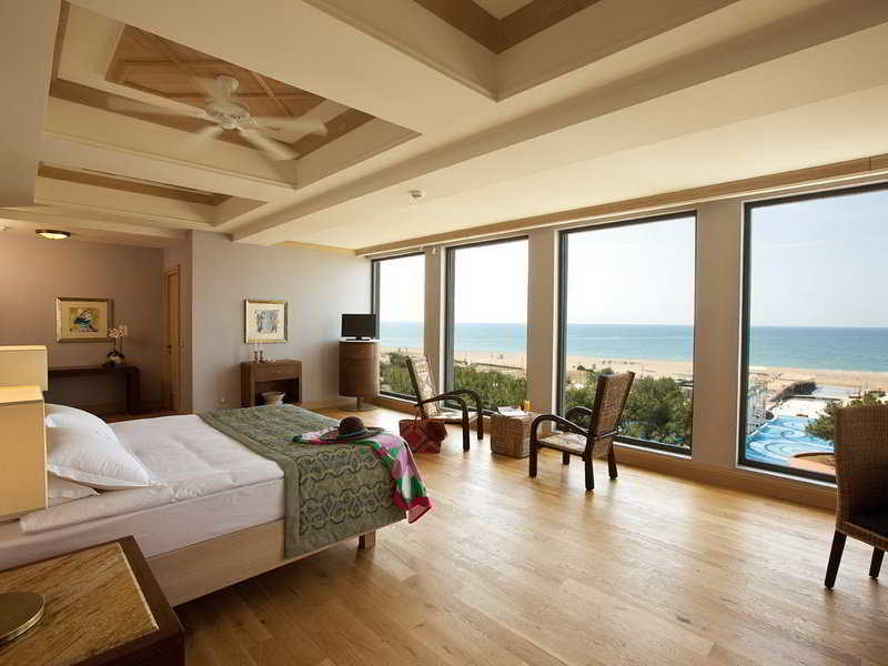 Double Single Deluxe Sea View