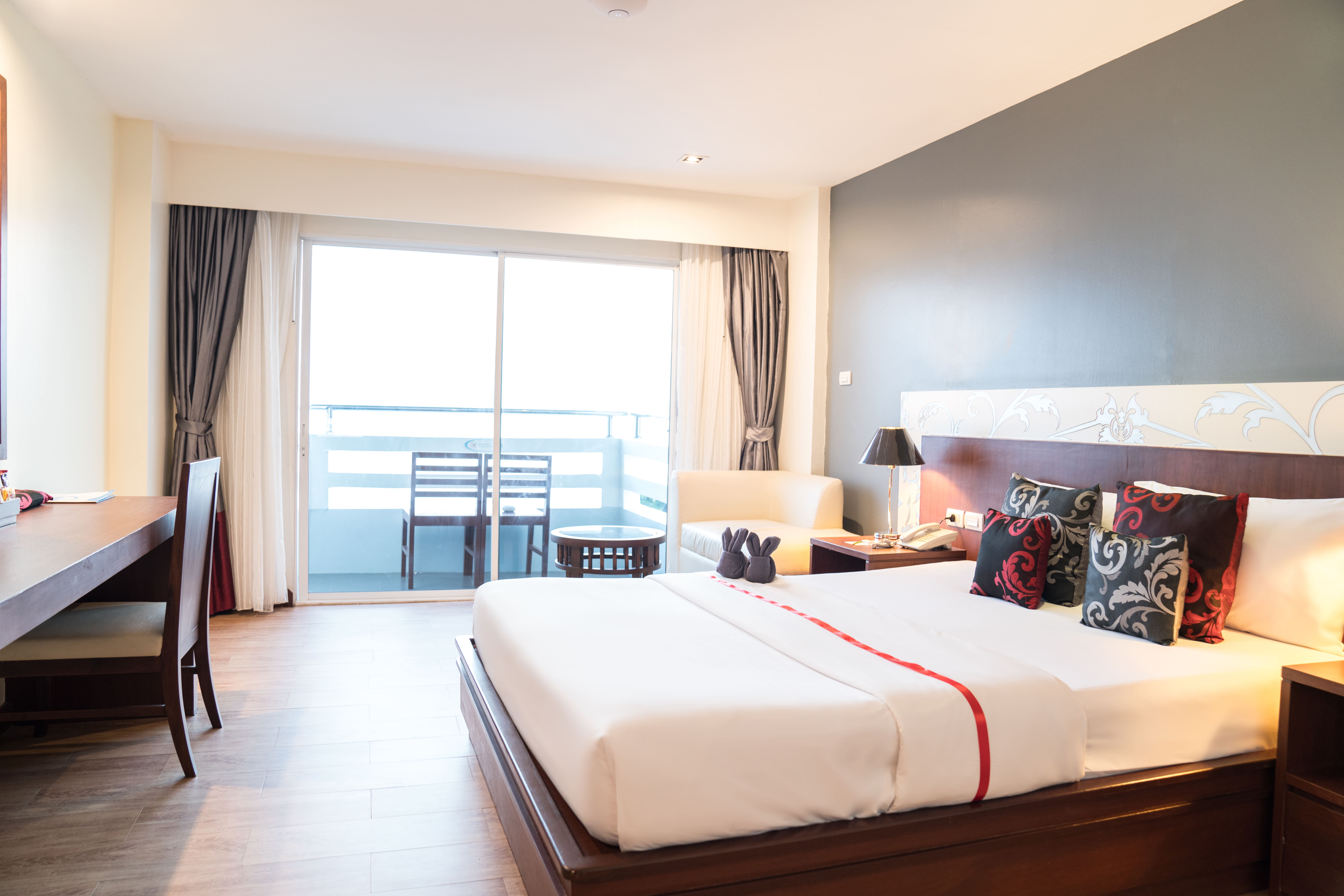 Double or Twin Deluxe