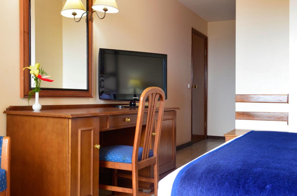 Double or Twin Executive