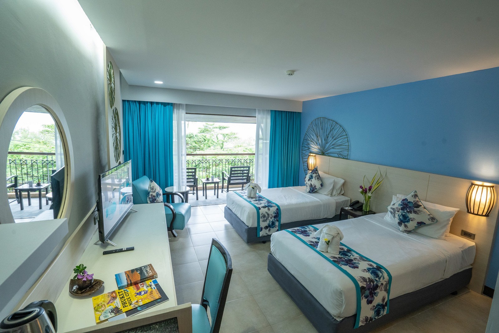 Double or Twin Deluxe