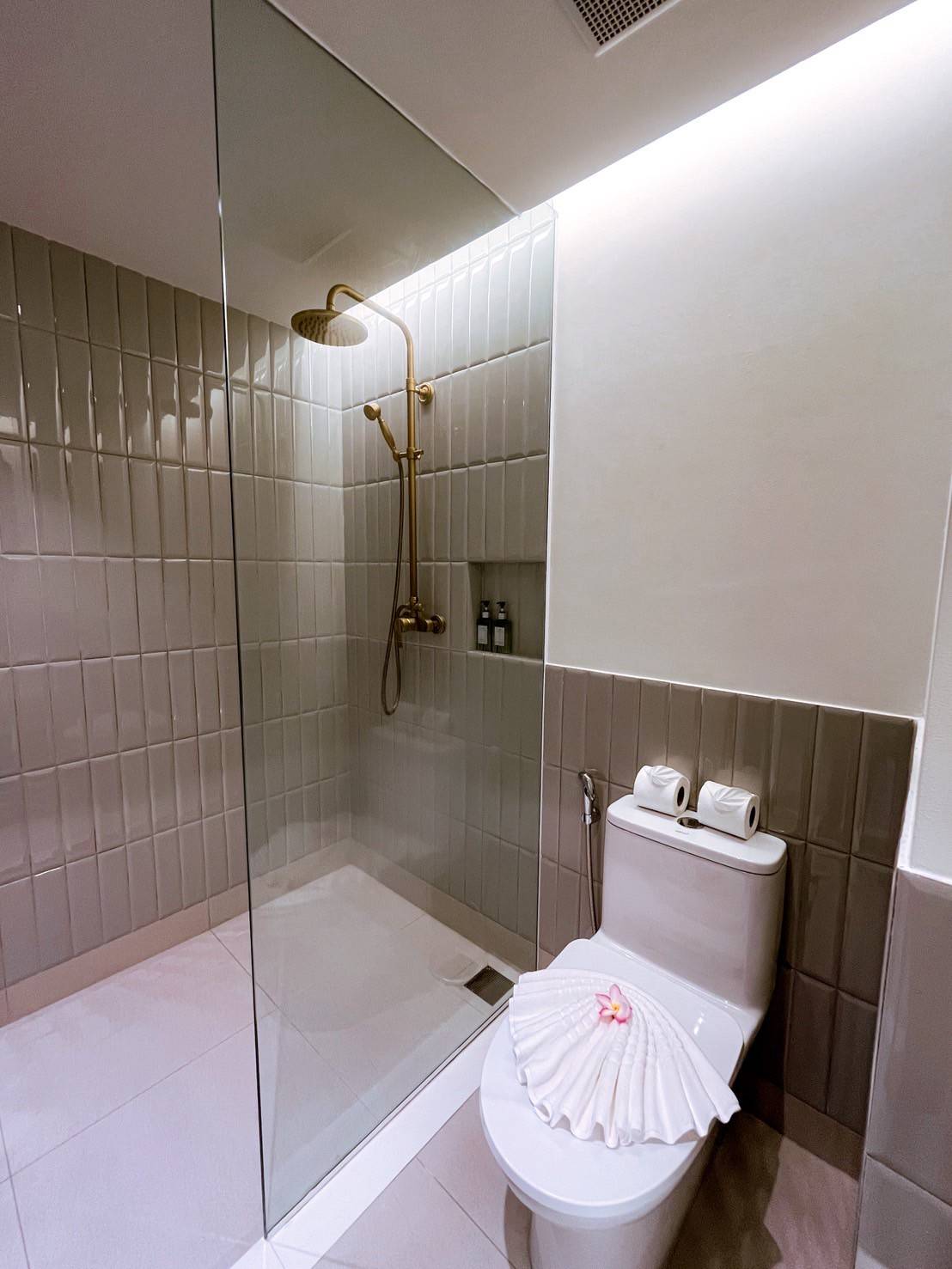 Double or Twin Deluxe