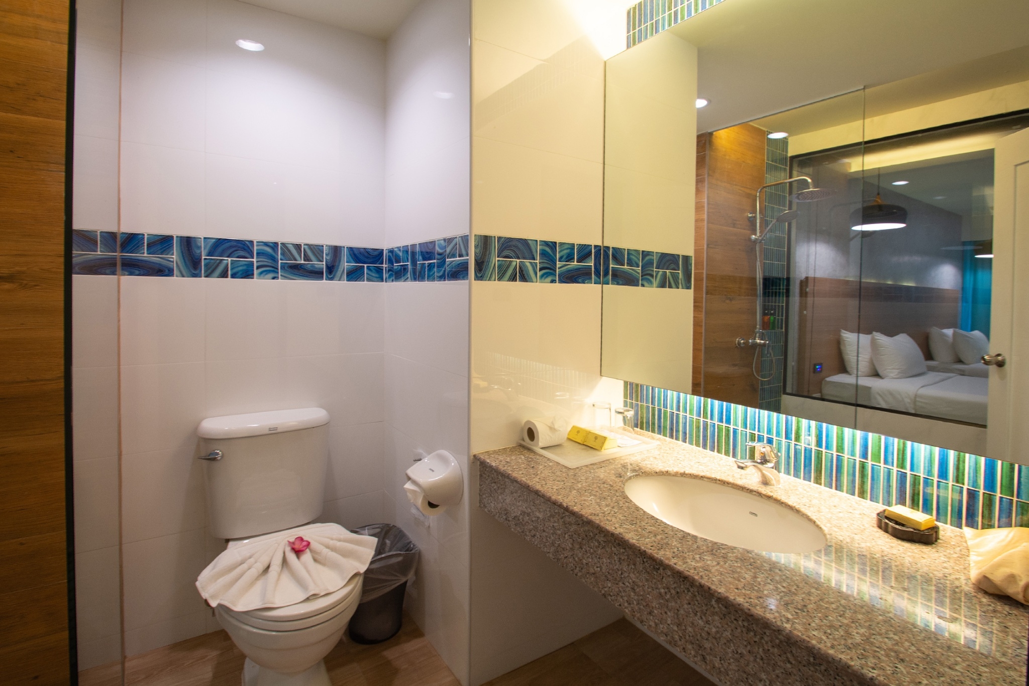 Double or Twin Deluxe