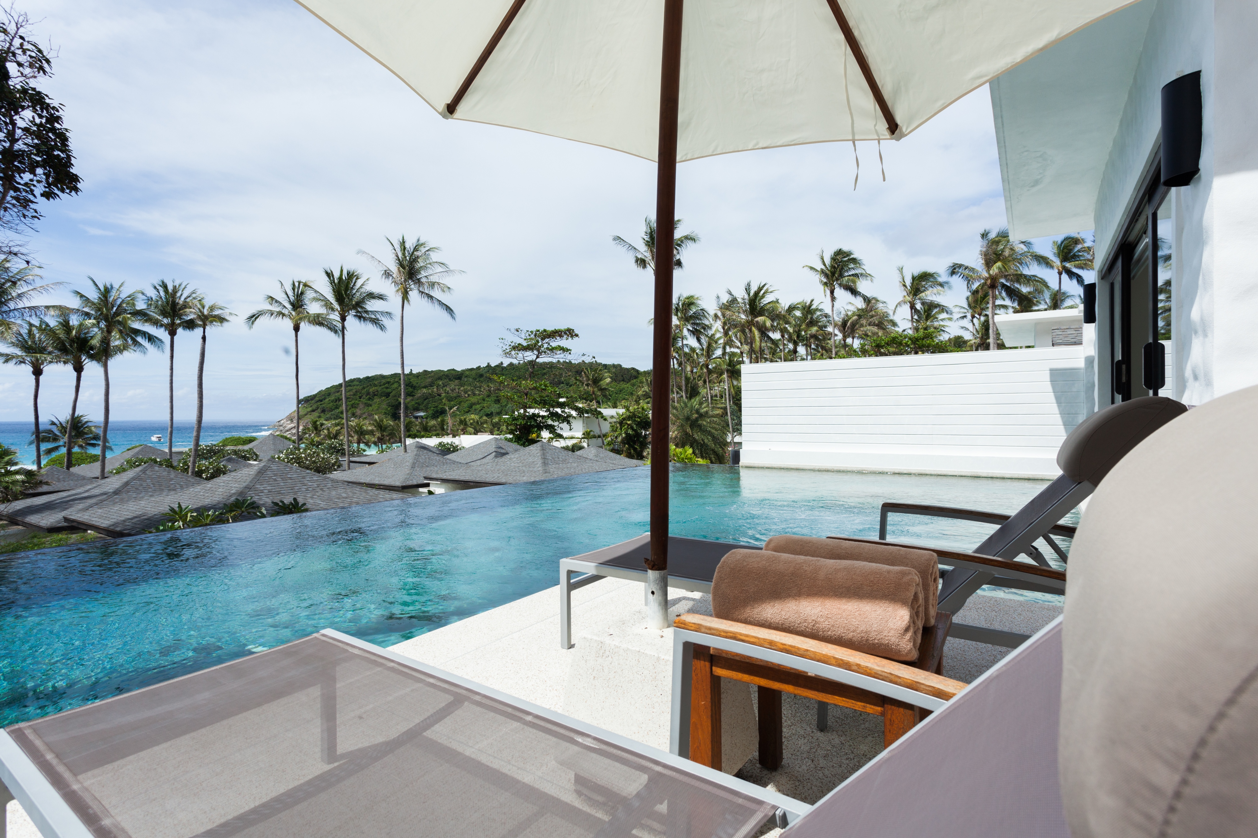 Suite Two Bedrooms with Private Pool