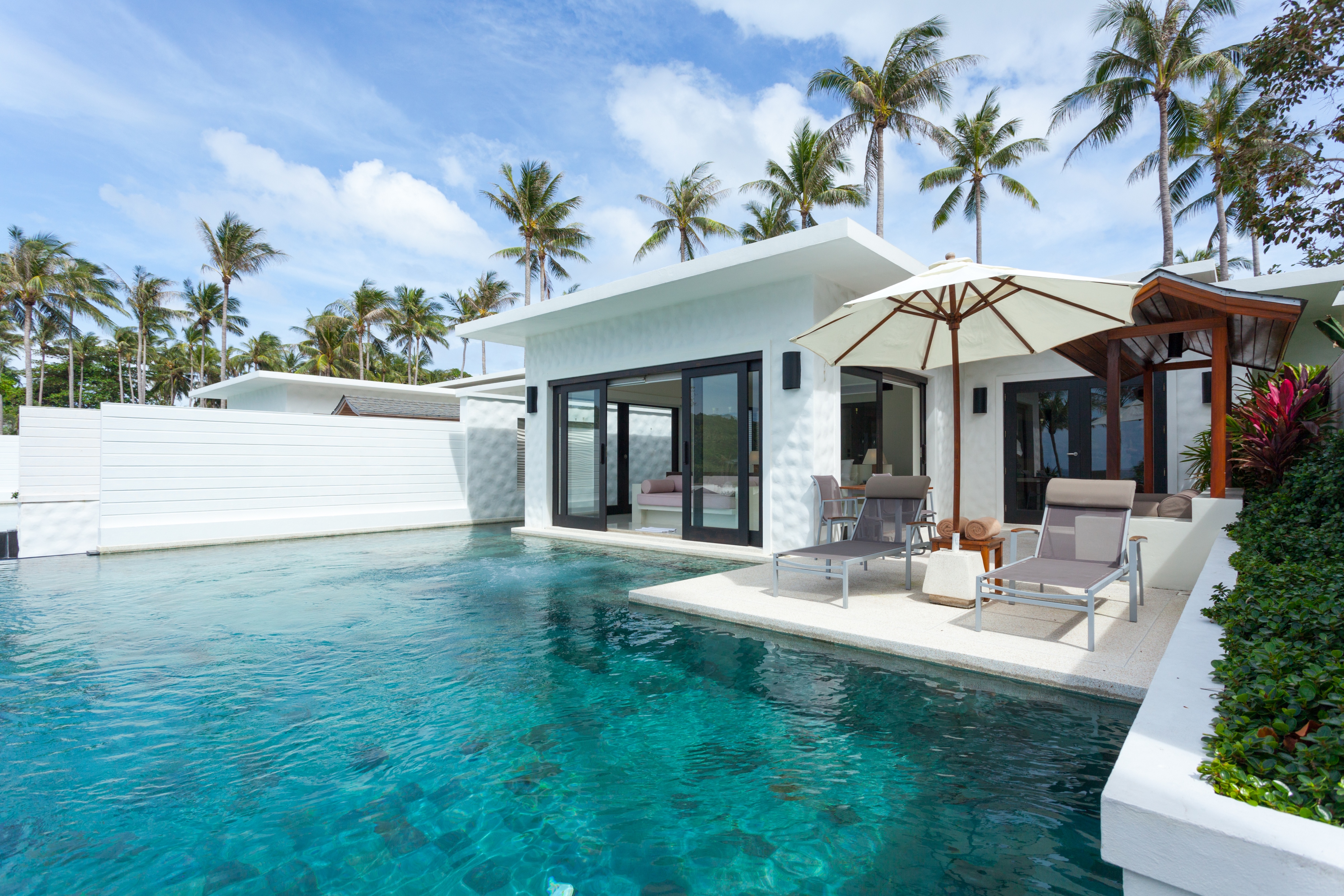 Suite Two Bedrooms with Private Pool