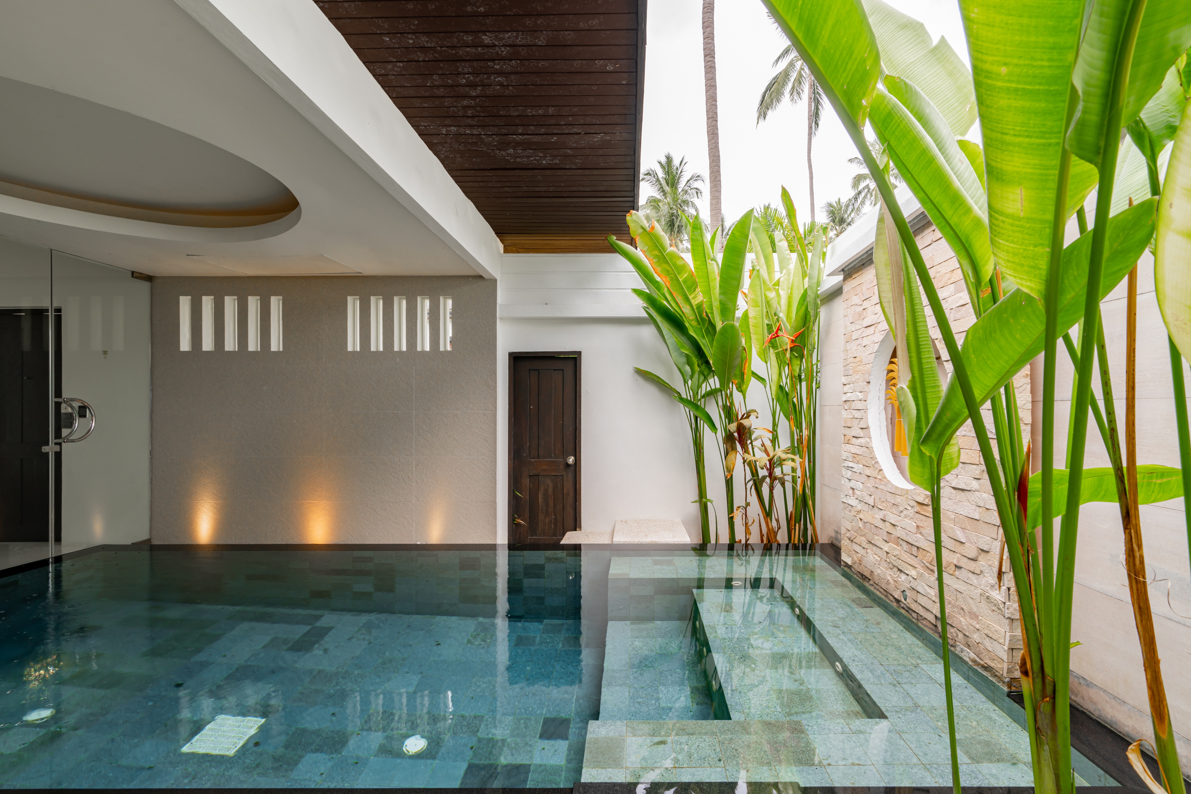 Junior Suite Pool View