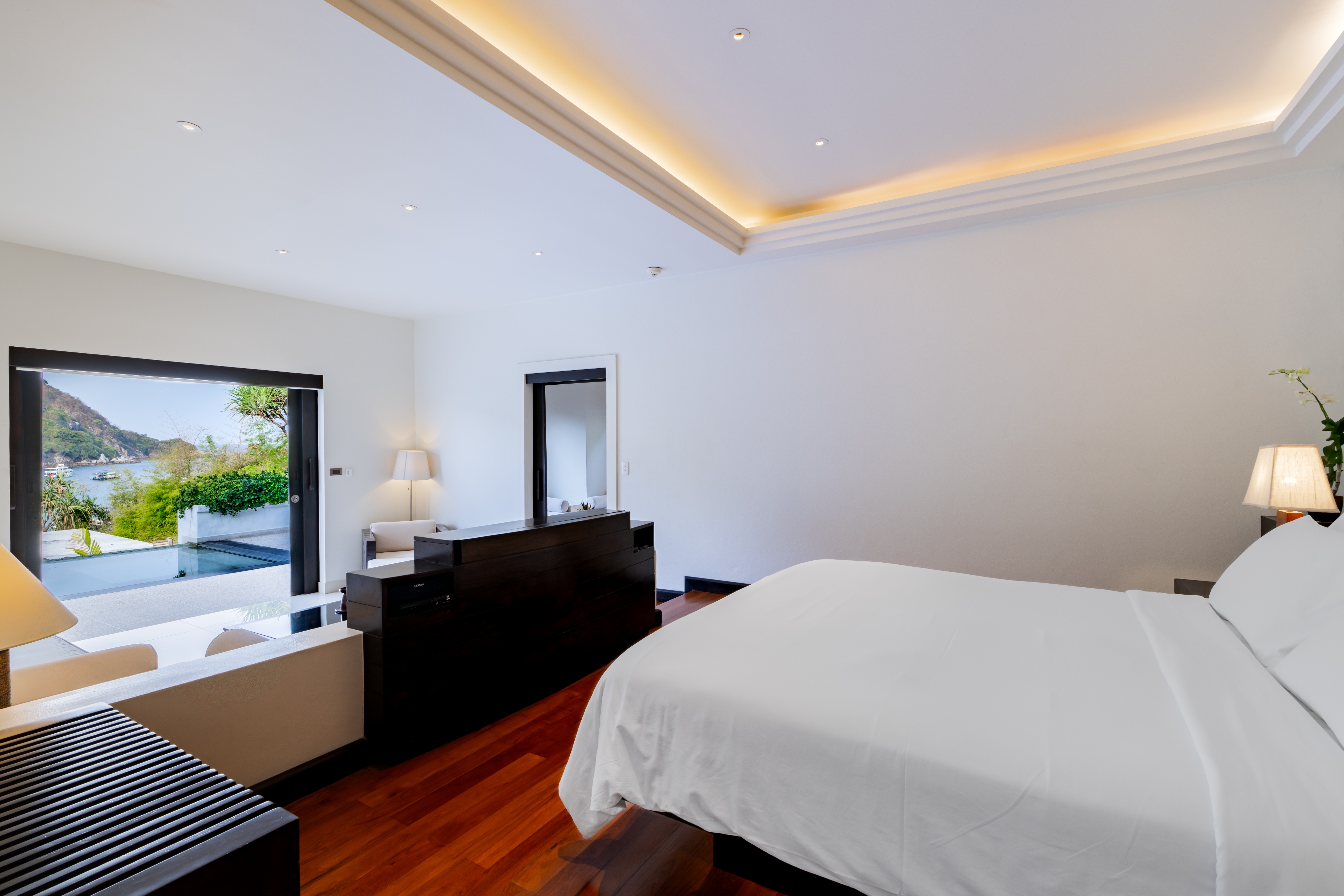 Suite with Private Pool