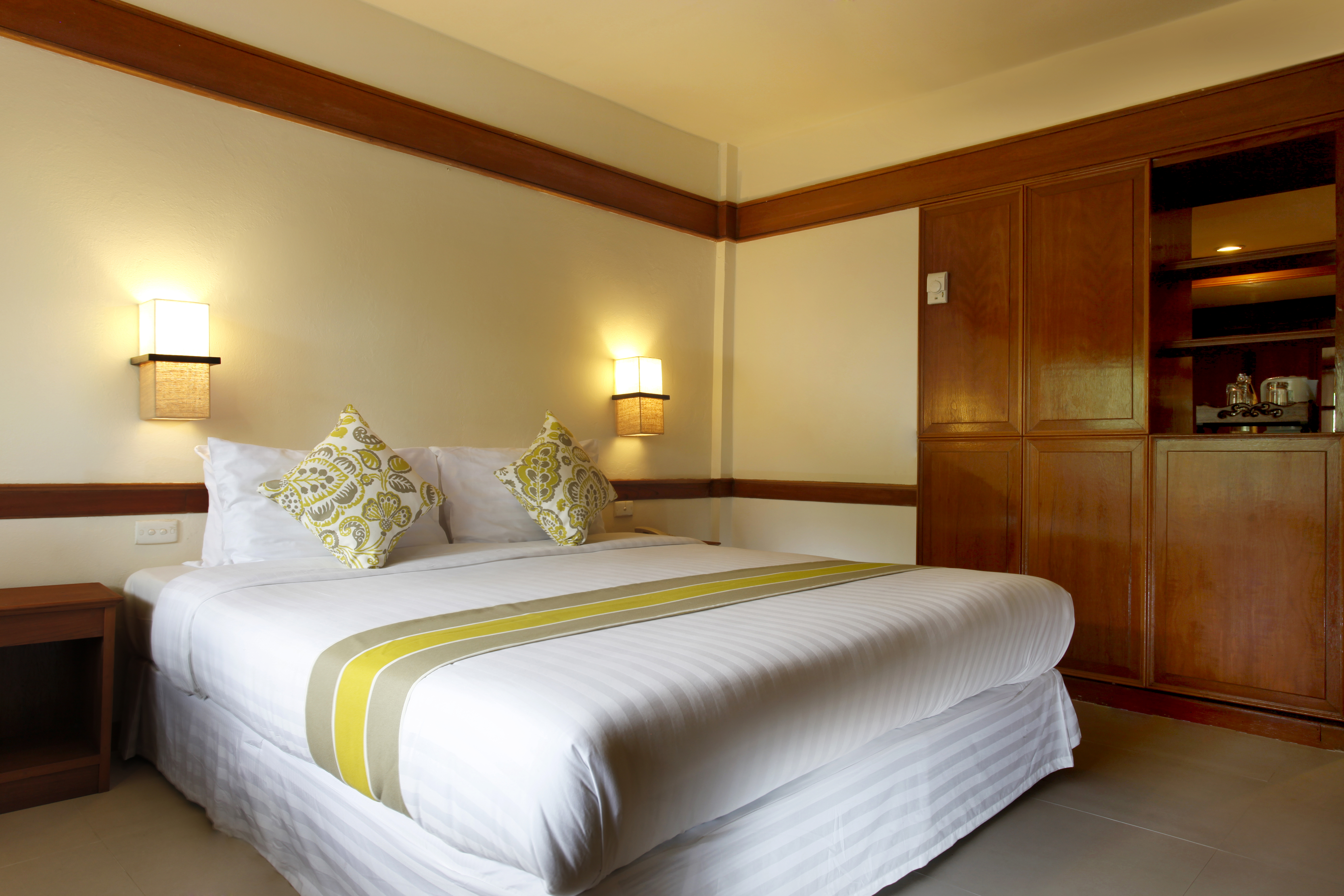 Double or Twin Deluxe with Balcony