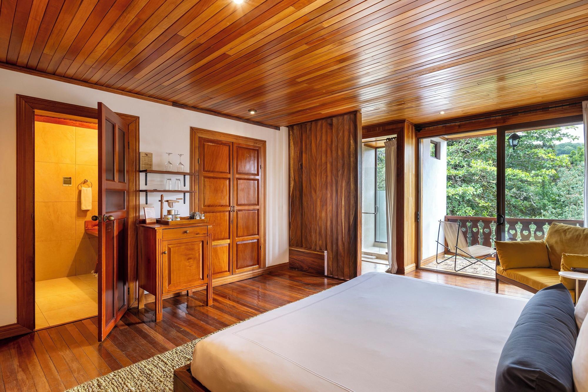 Double King Size Bed