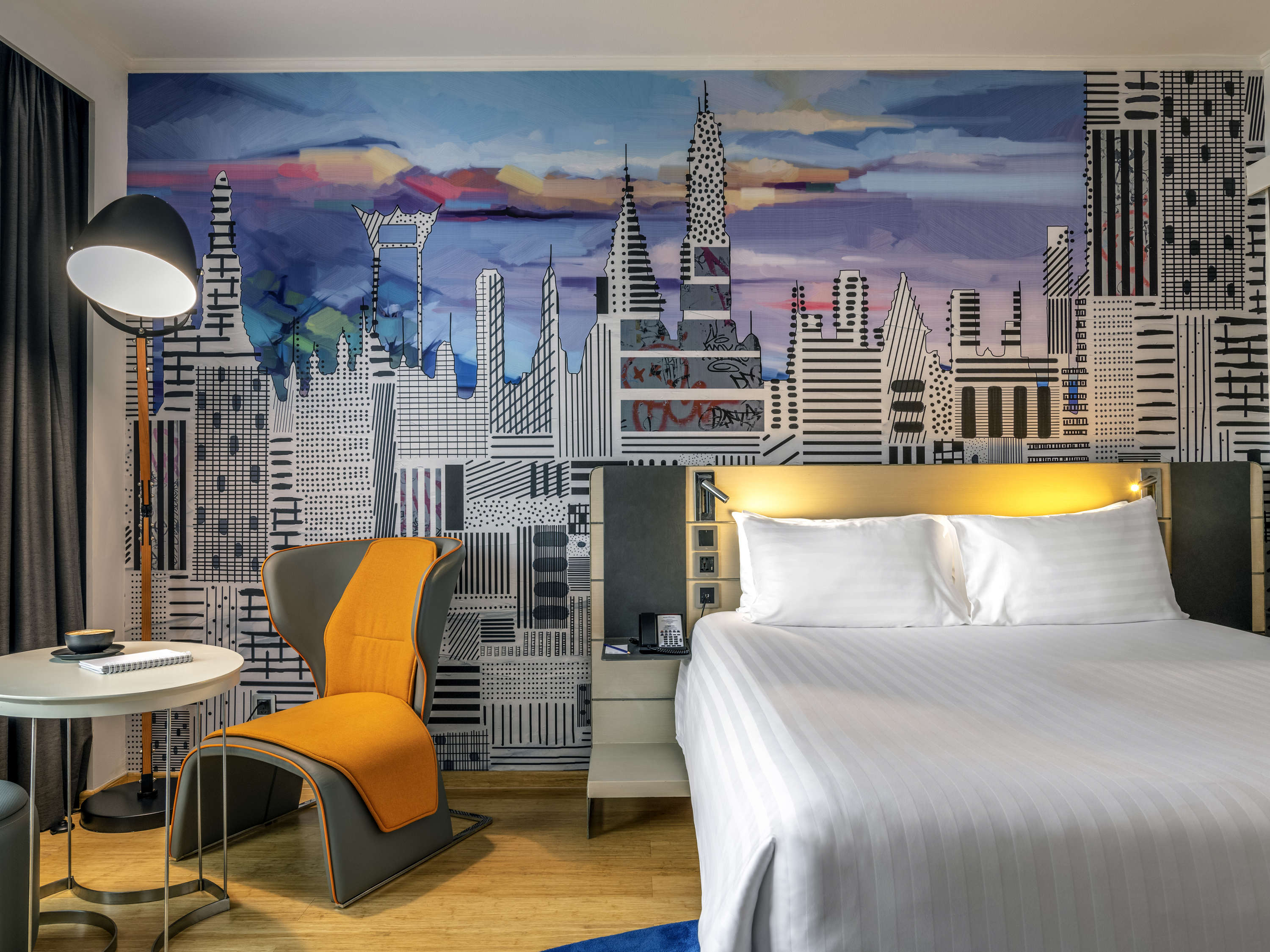 Double Deluxe Queen Bed