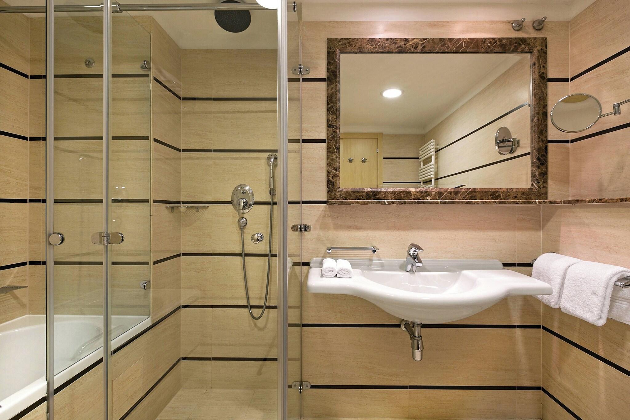 Twin Premium Sea View