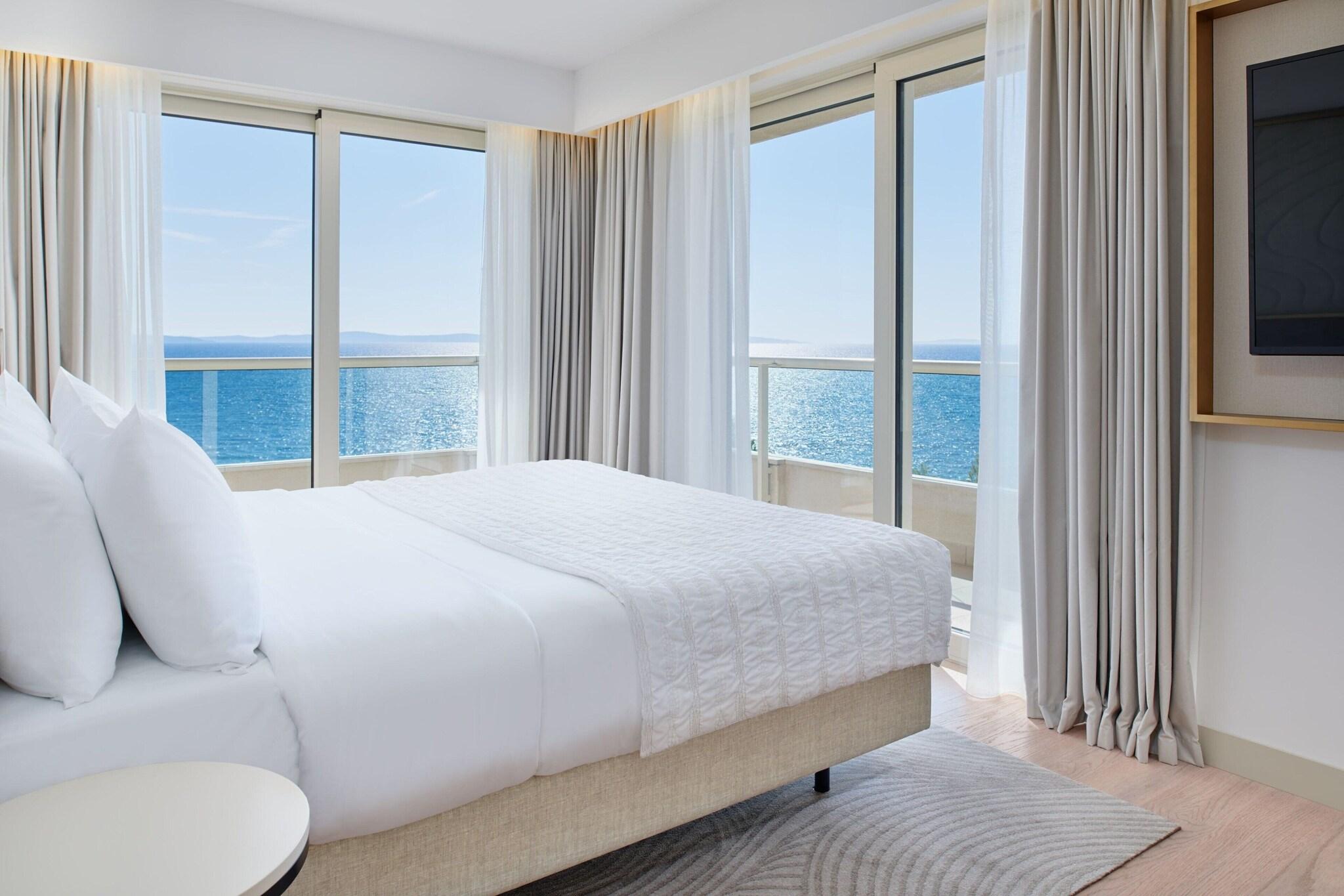 Suite Sea View with Balcony