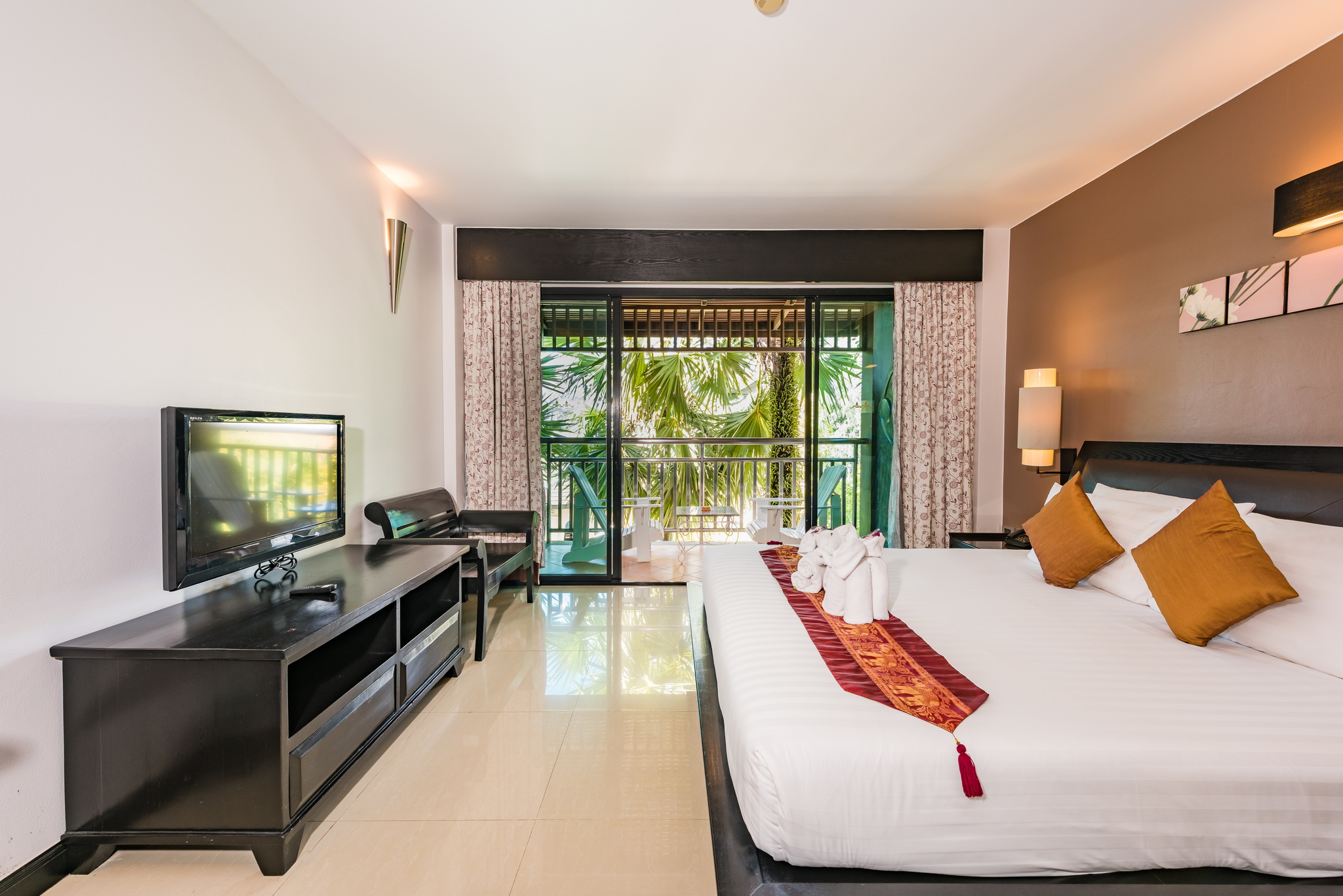 Double or Twin Deluxe