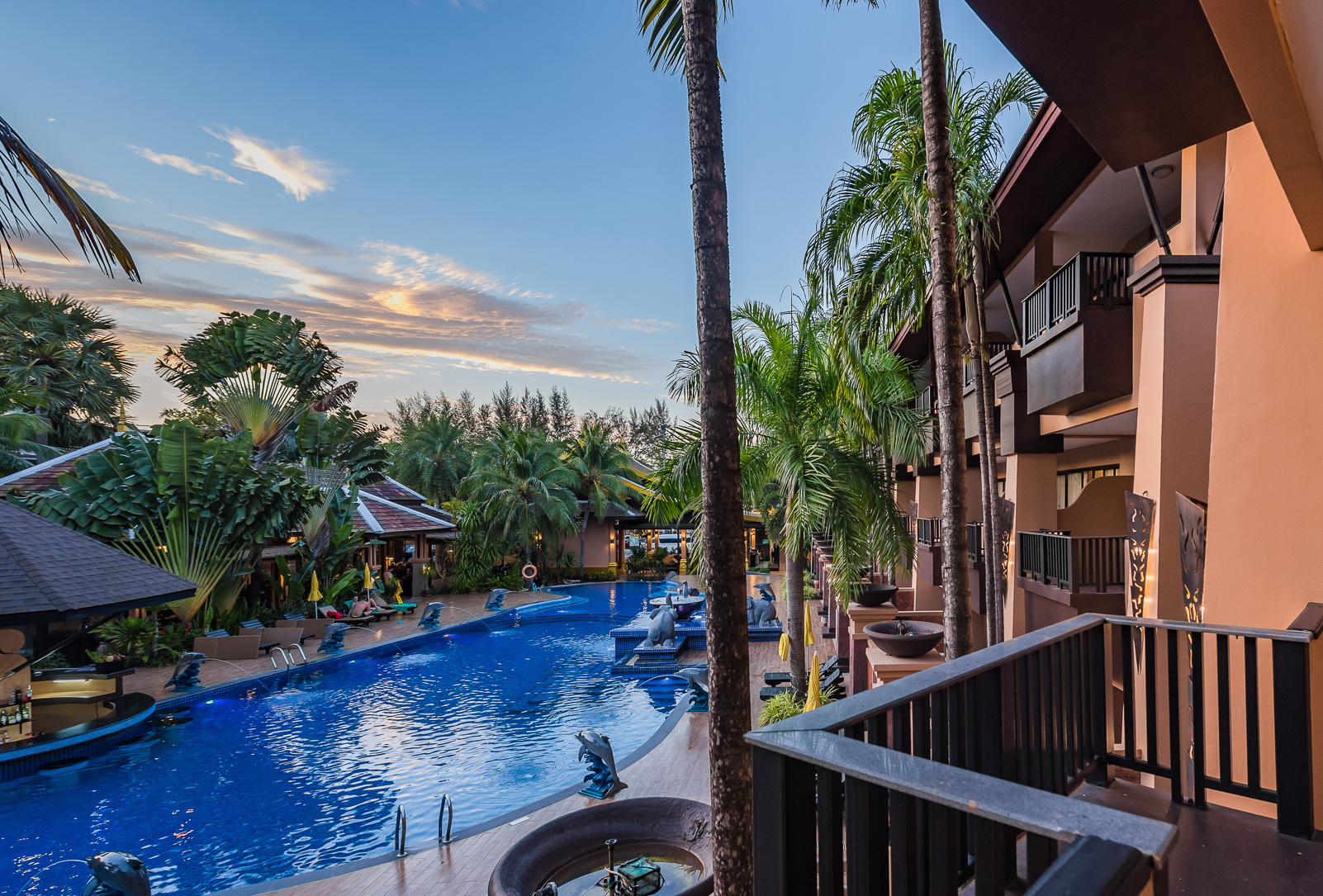 Double or Twin Deluxe Pool View