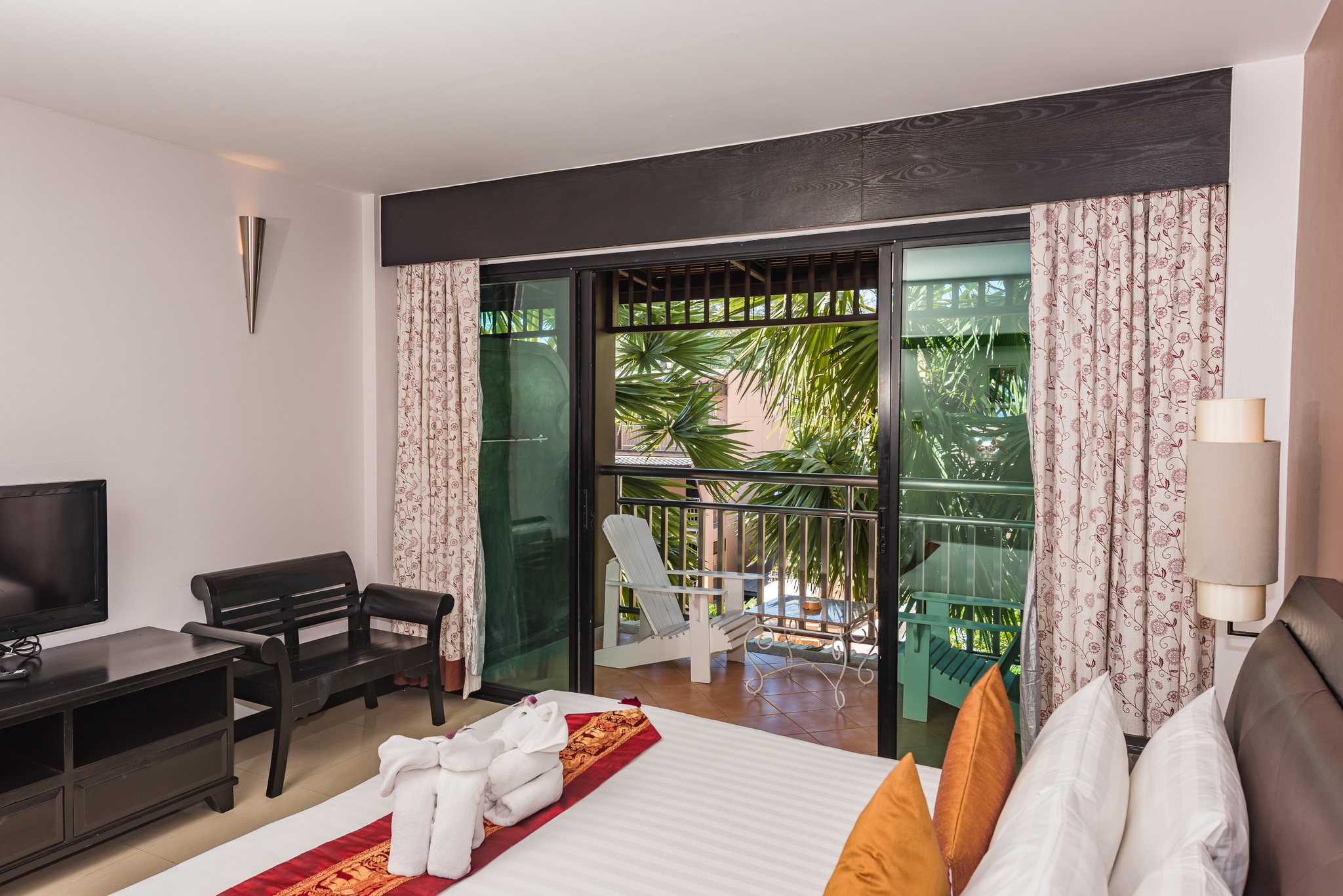 Double or Twin Deluxe