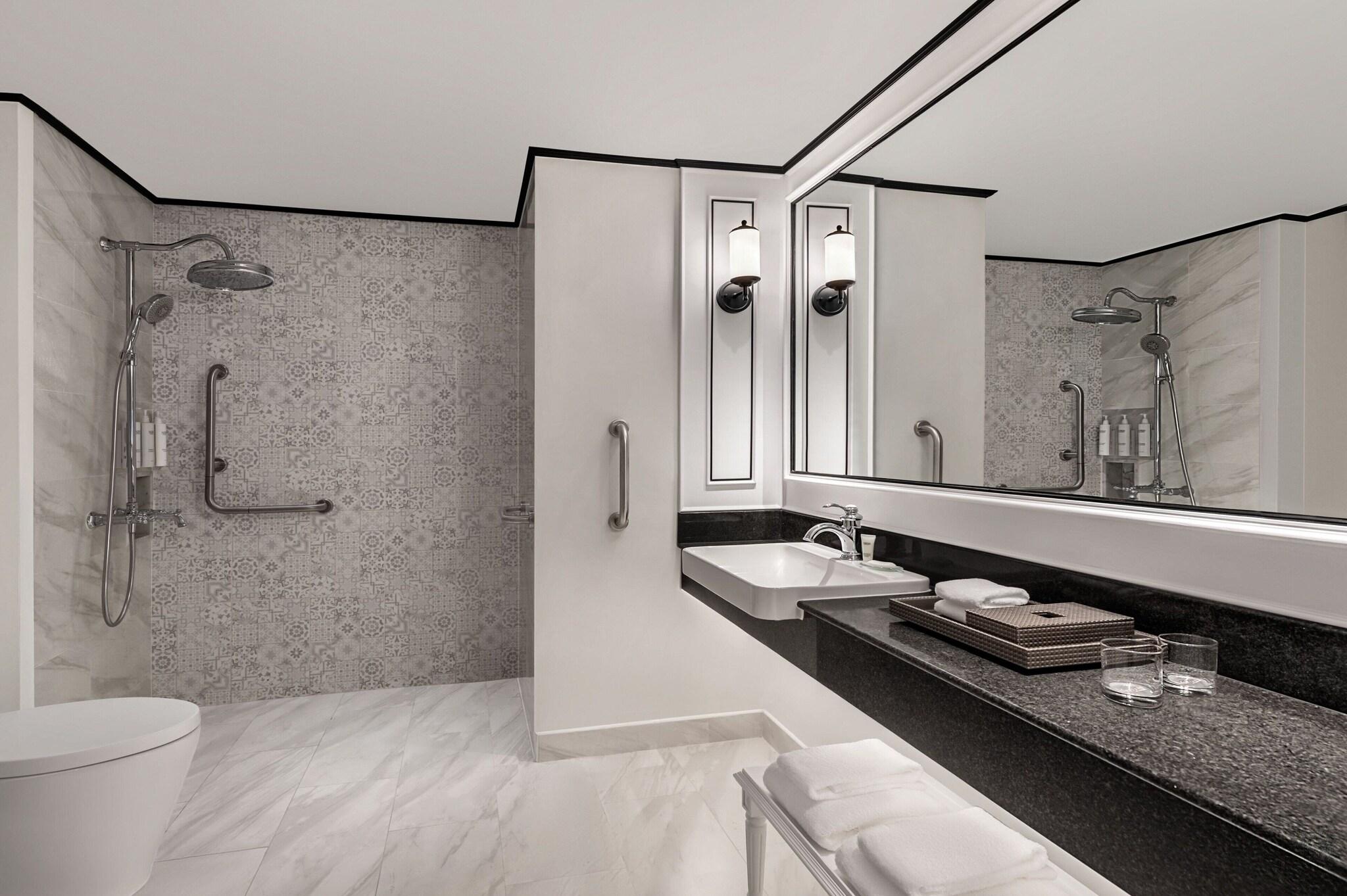 Twin Premium City View