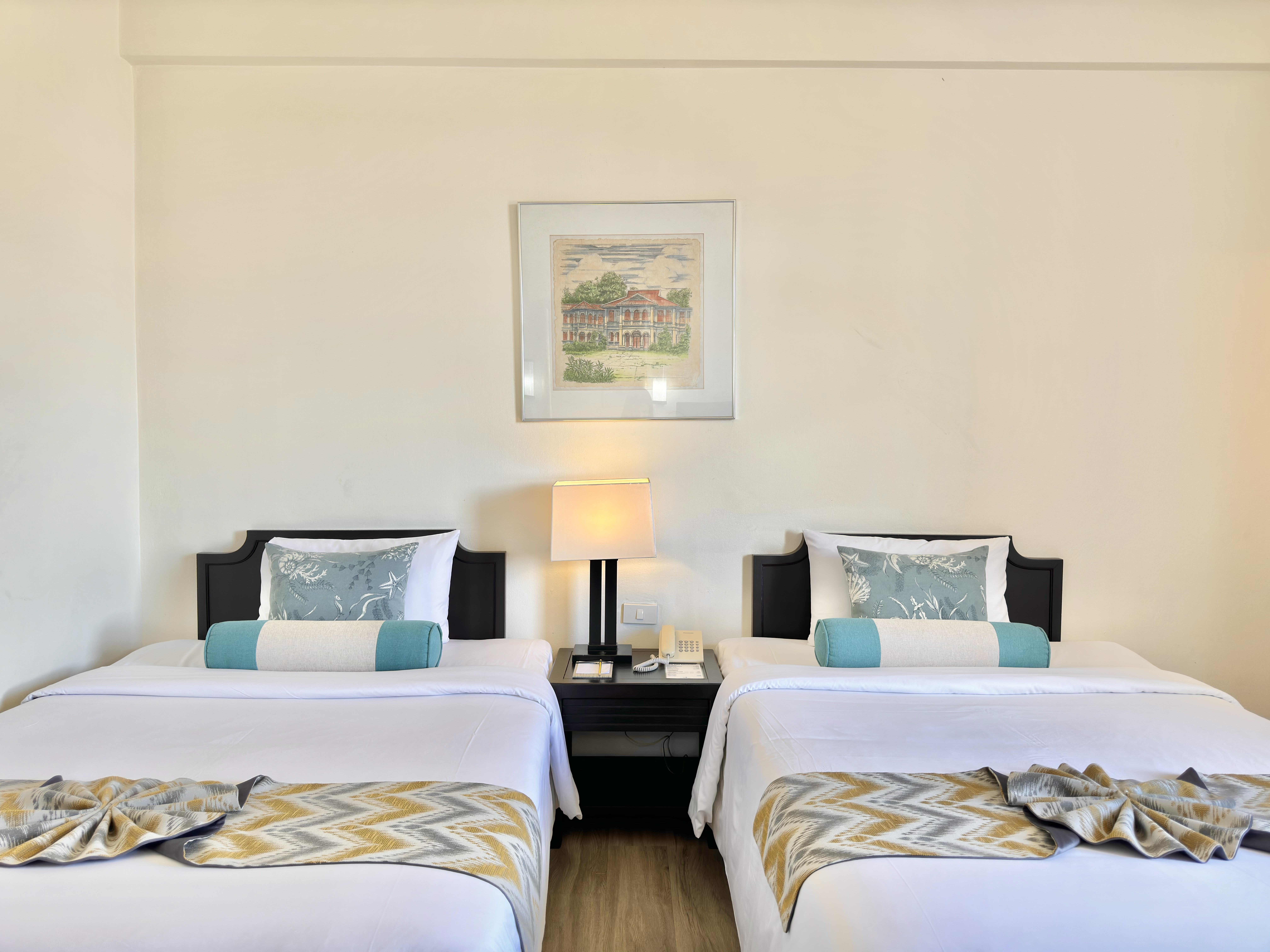 Double or Twin Standard