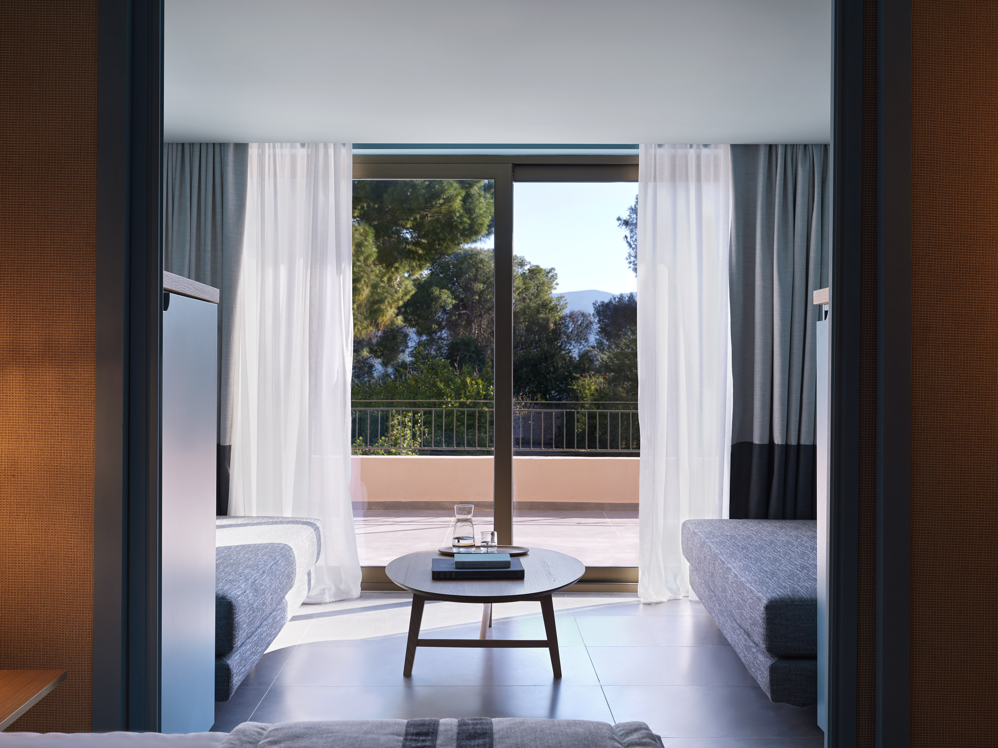 Quadruple Two Bedrooms One Bathroom