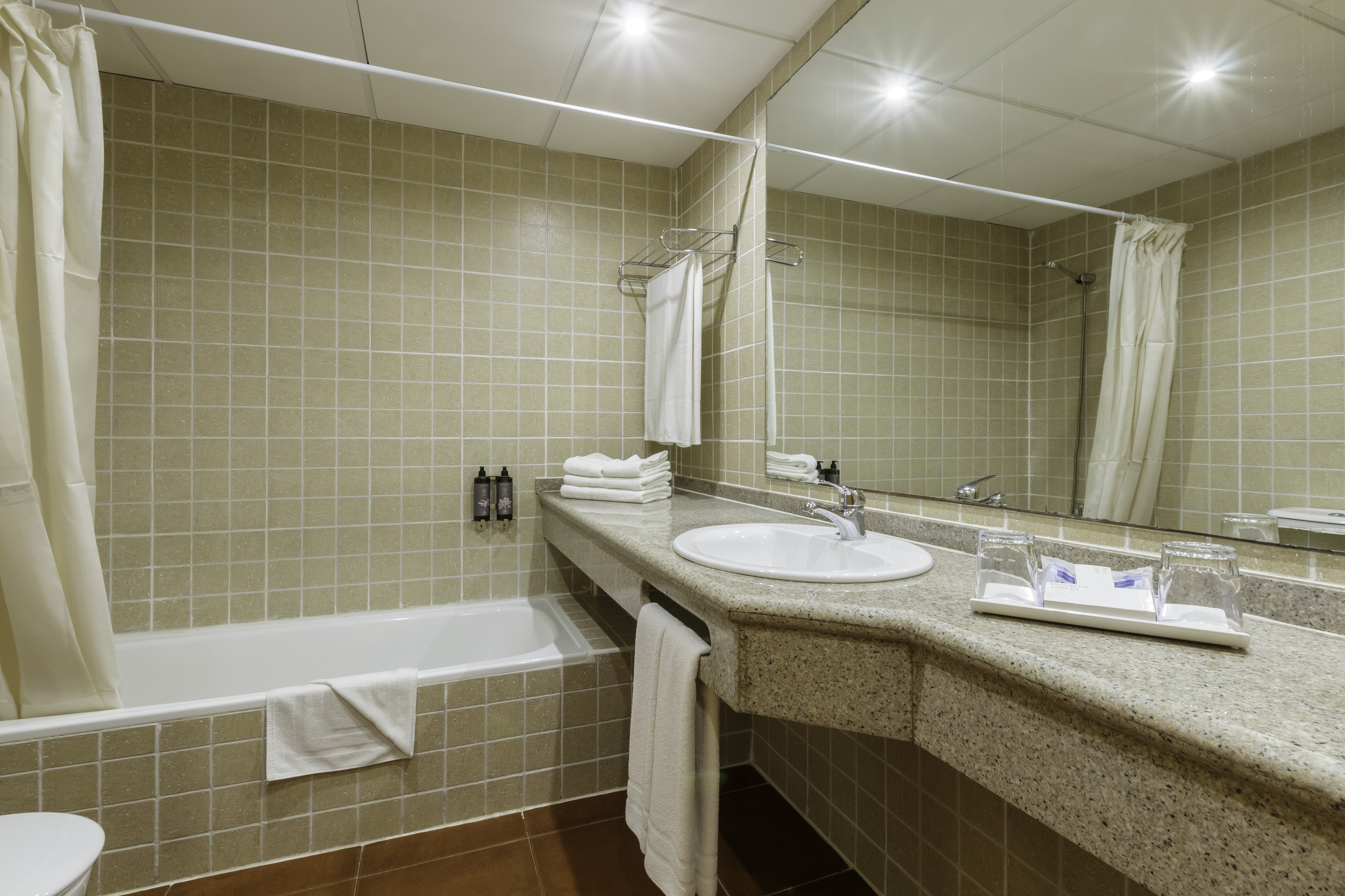 Apartment Capacity 1