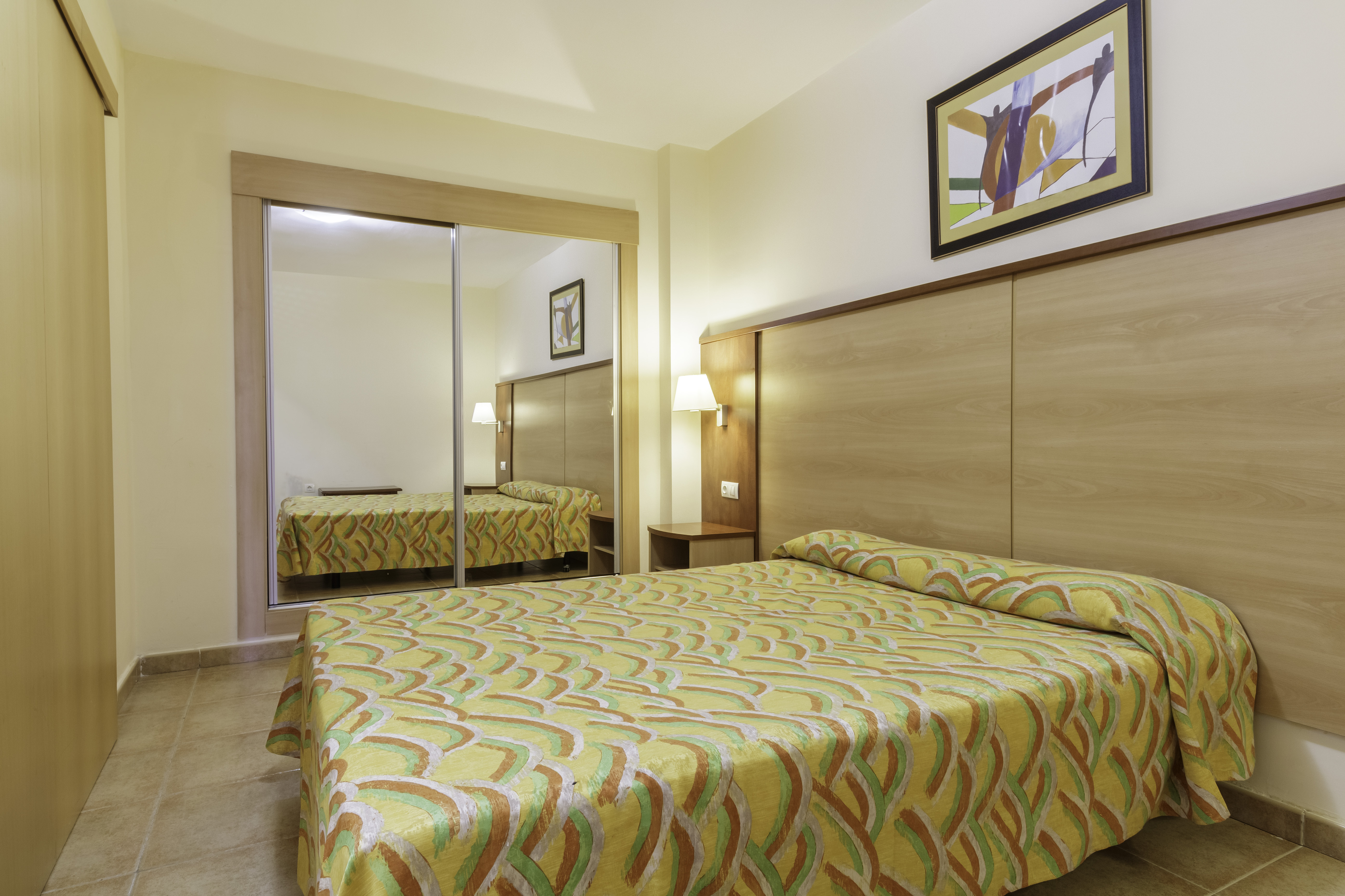 Apartment Capacity 1